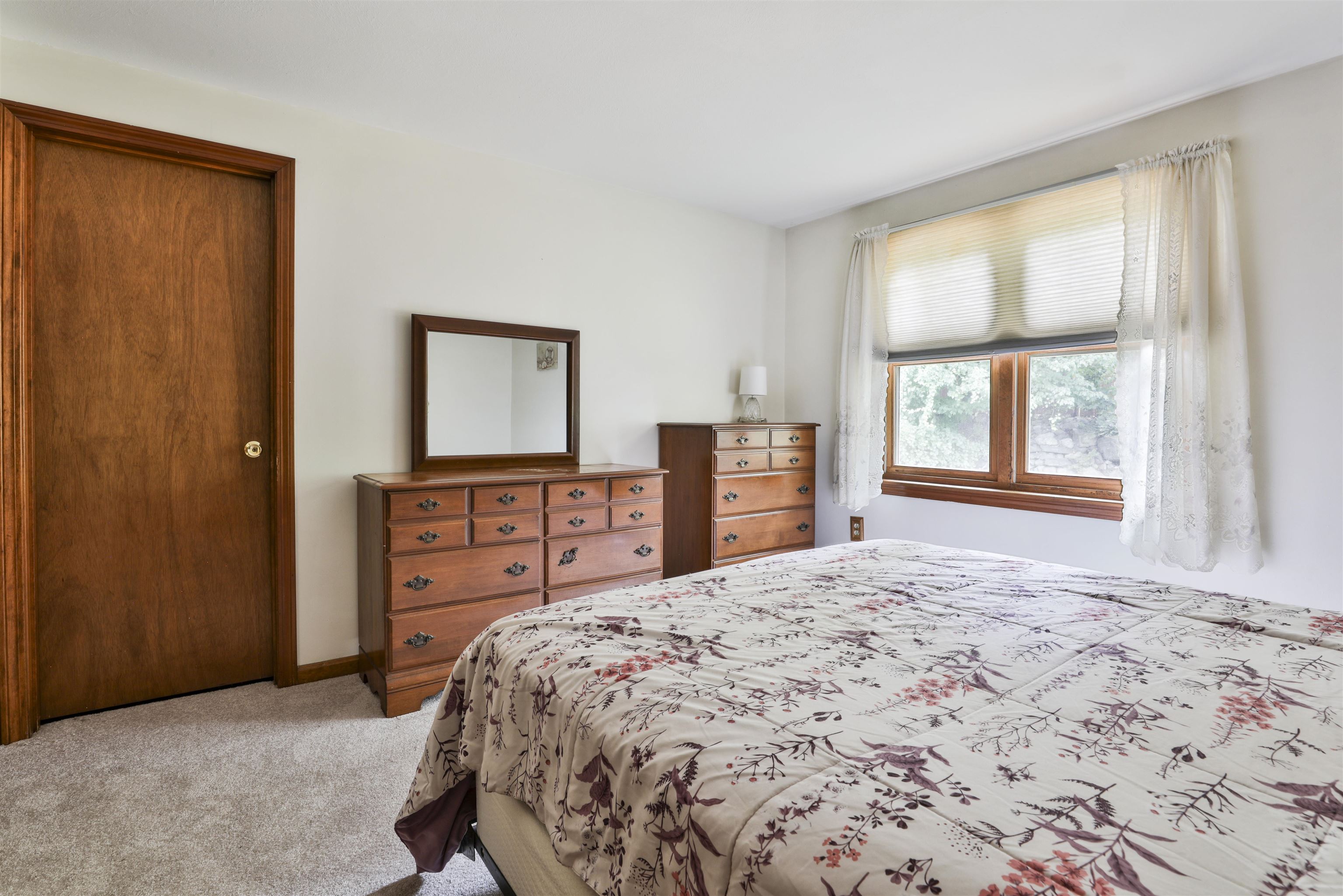 15 Hyacinth Drive
