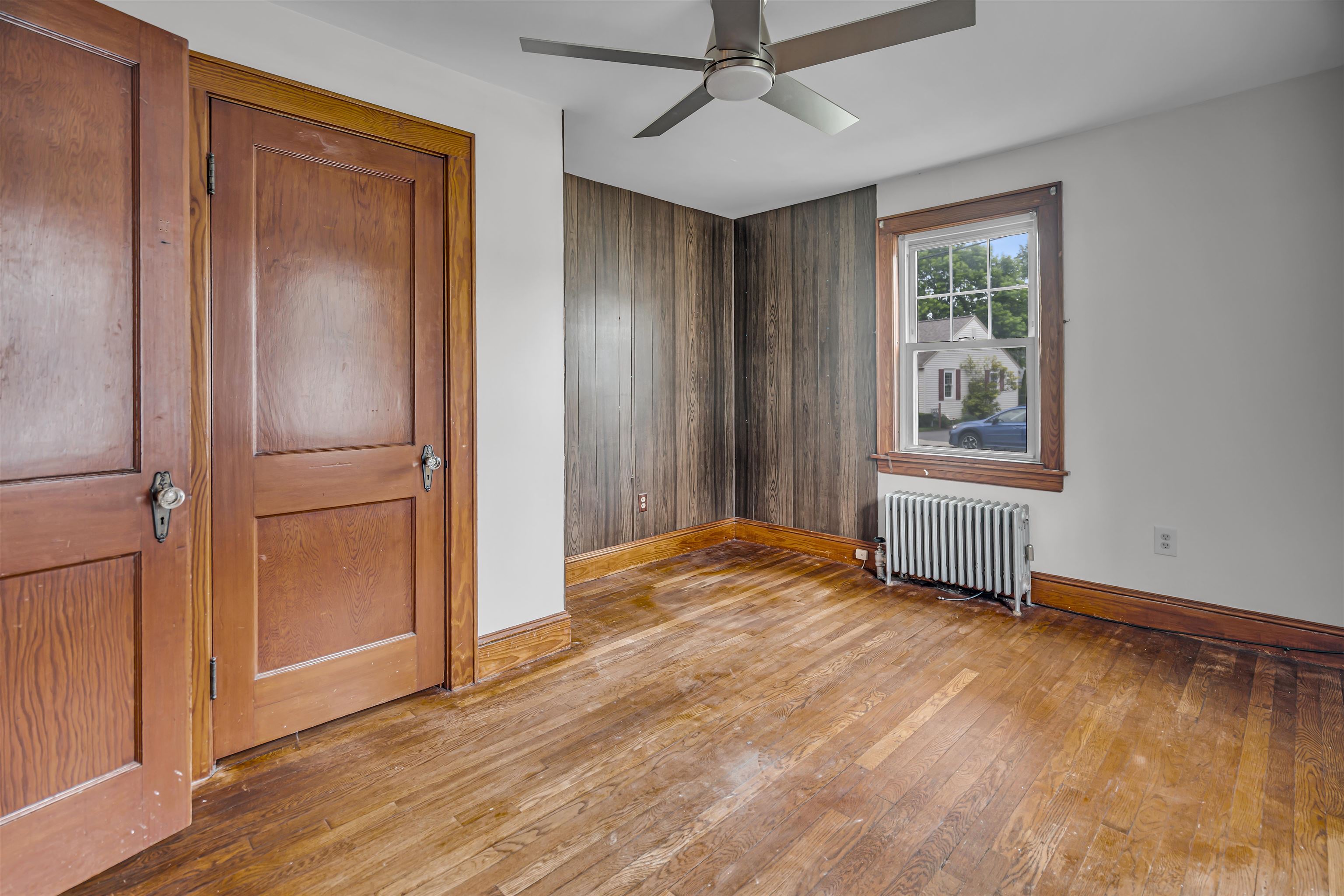 10 Mulvanity Street
