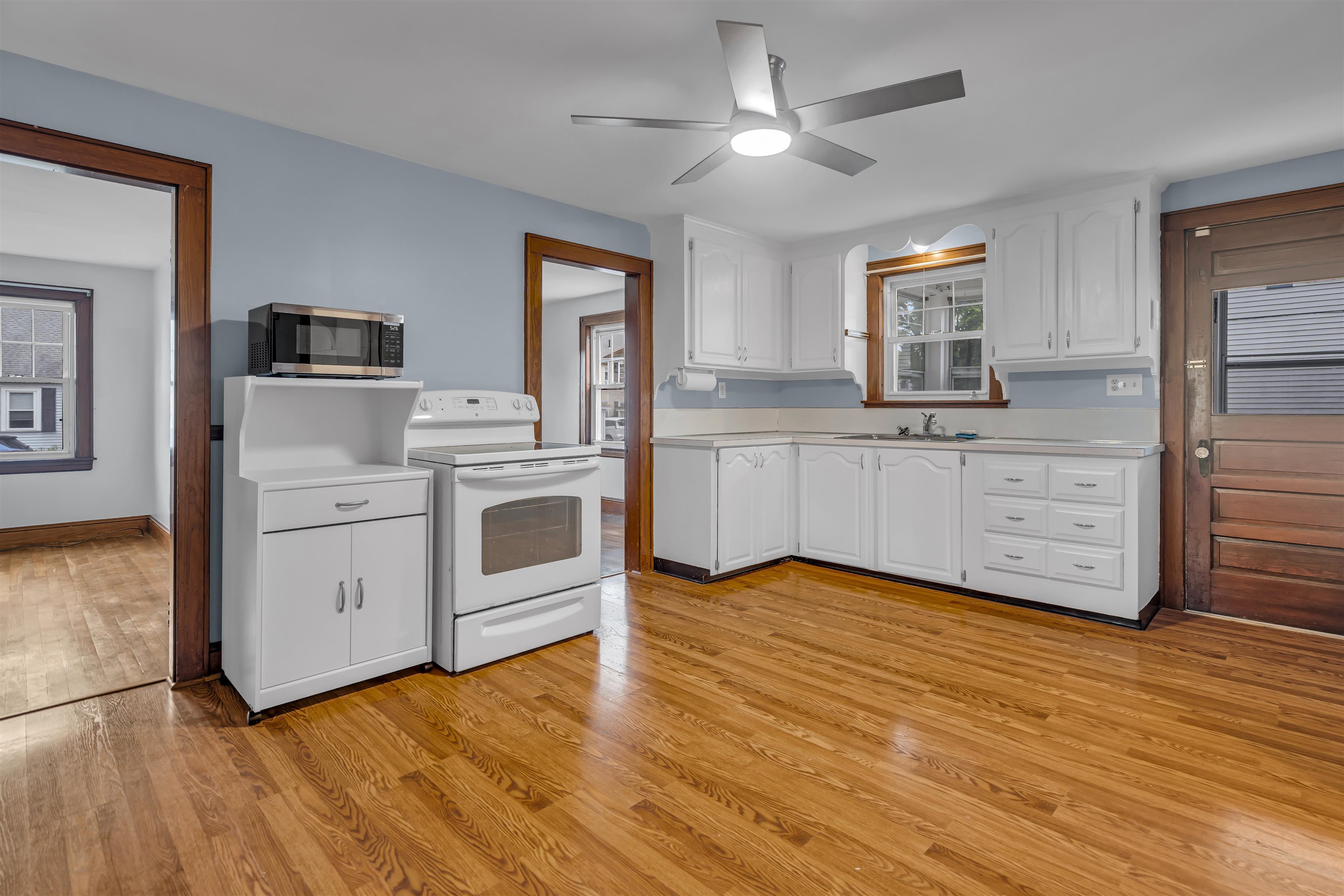 10 Mulvanity Street