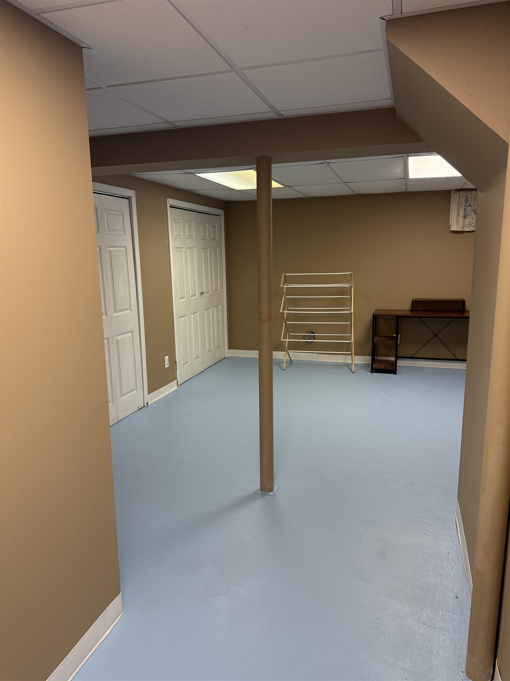 25 Apple Lane Unit: B