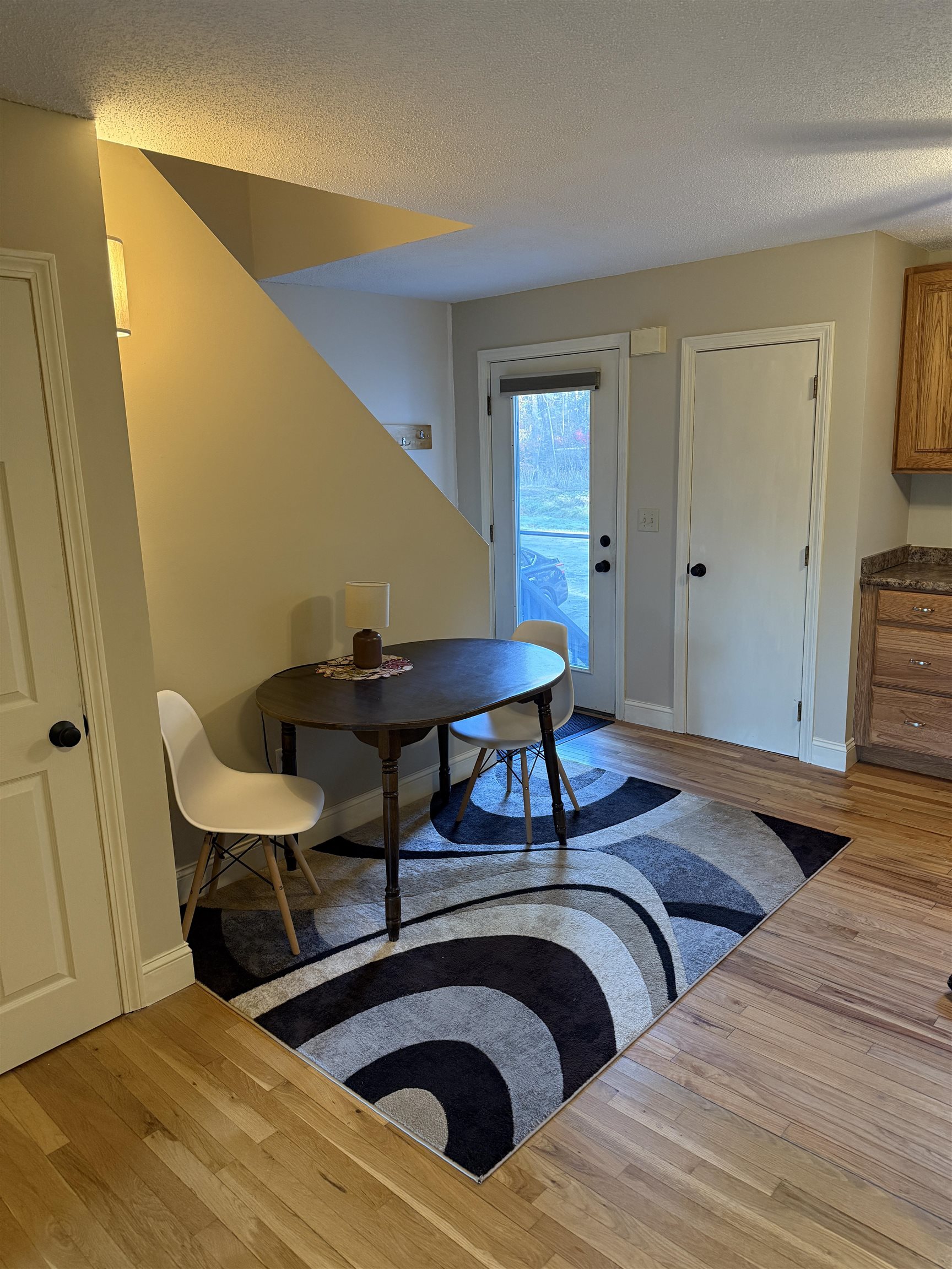 25 Apple Lane Unit: B