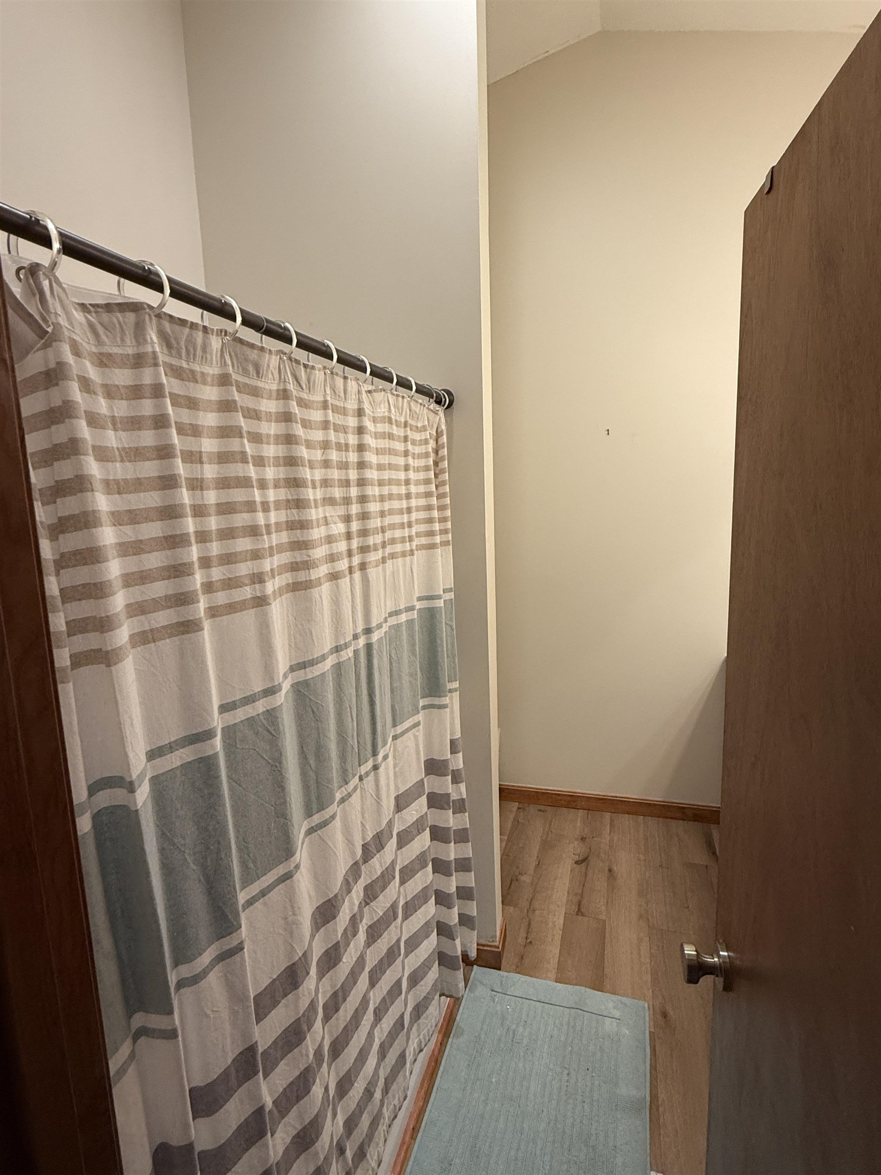 25 Apple Lane Unit: B