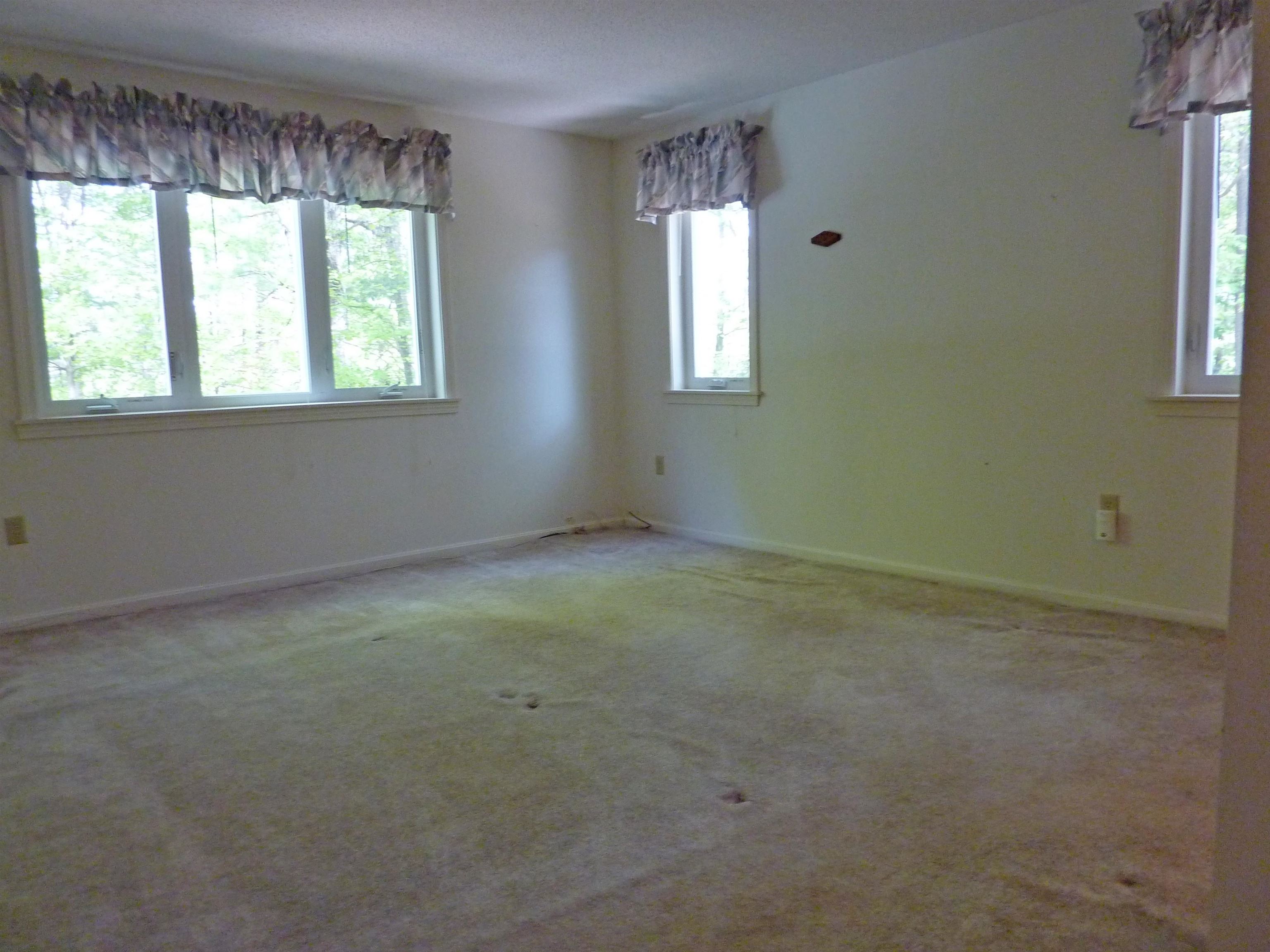 14 Dogwood Drive