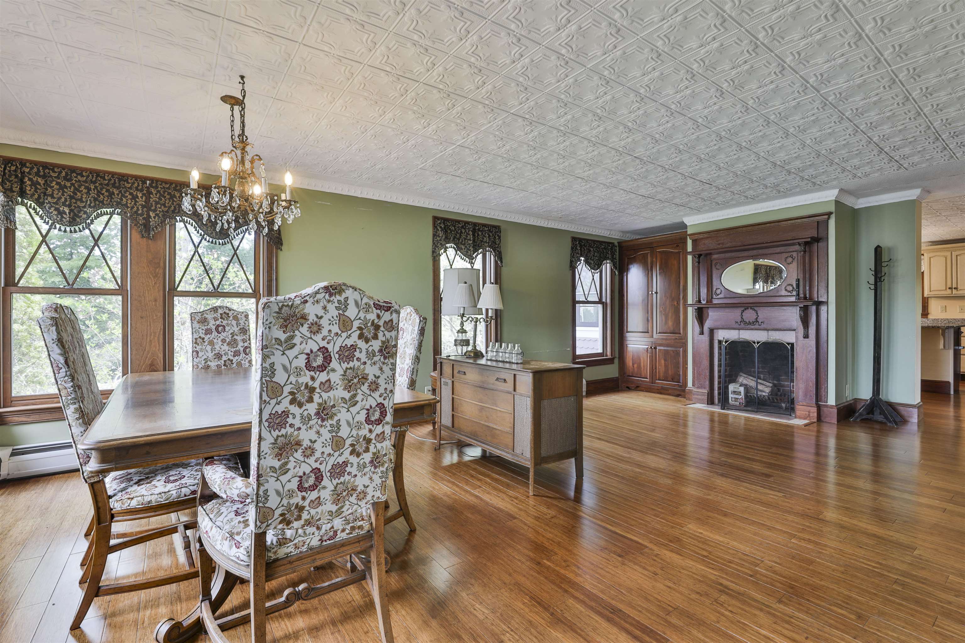 34 Baker Avenue