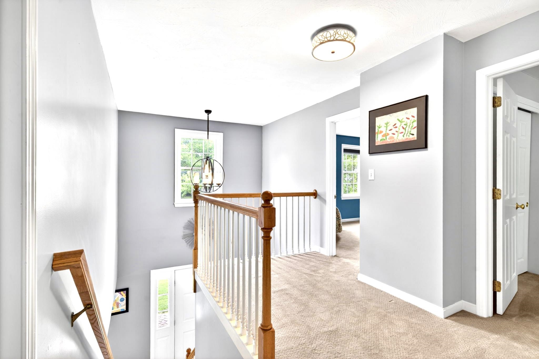 8 Sandstone Drive