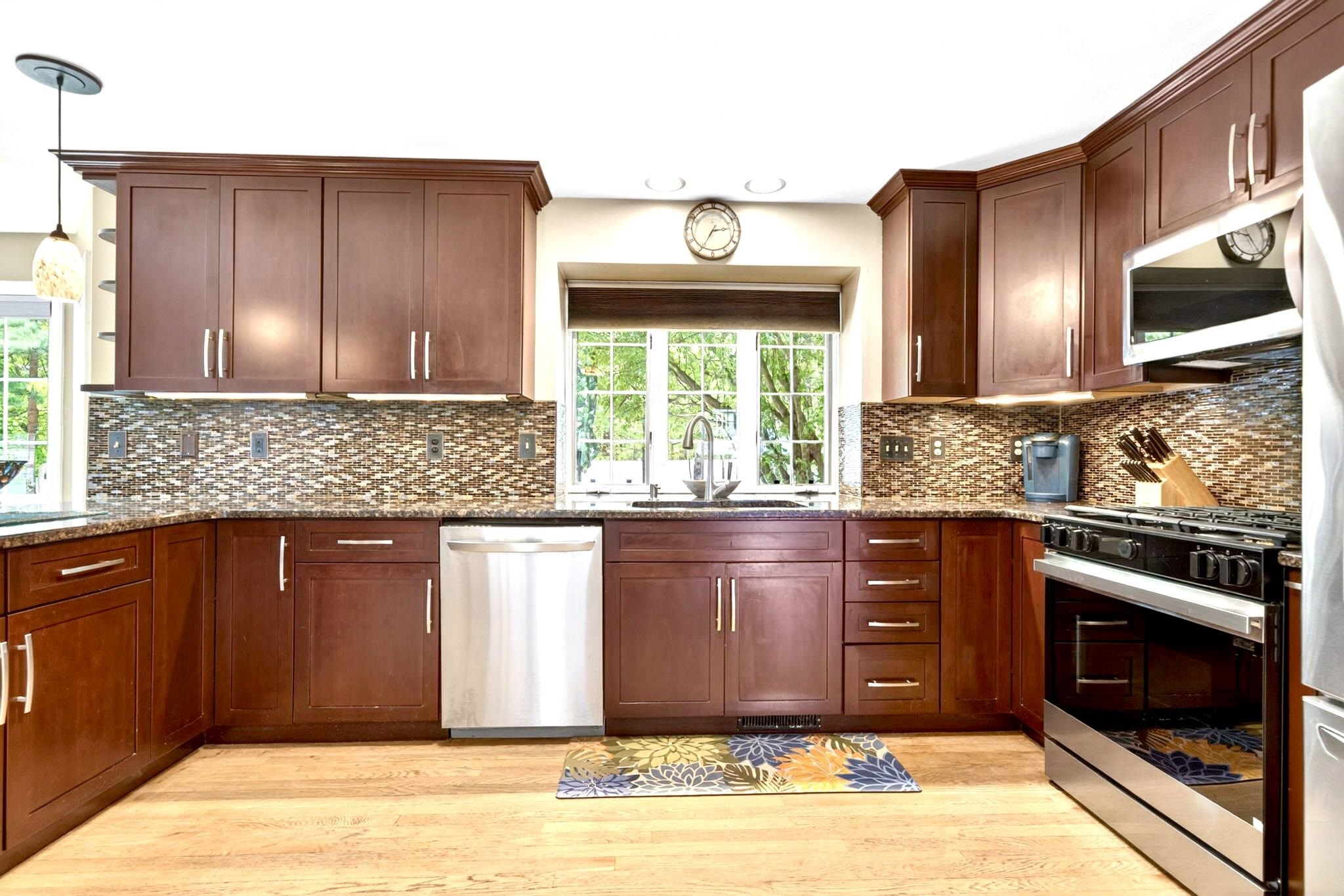 8 Sandstone Drive