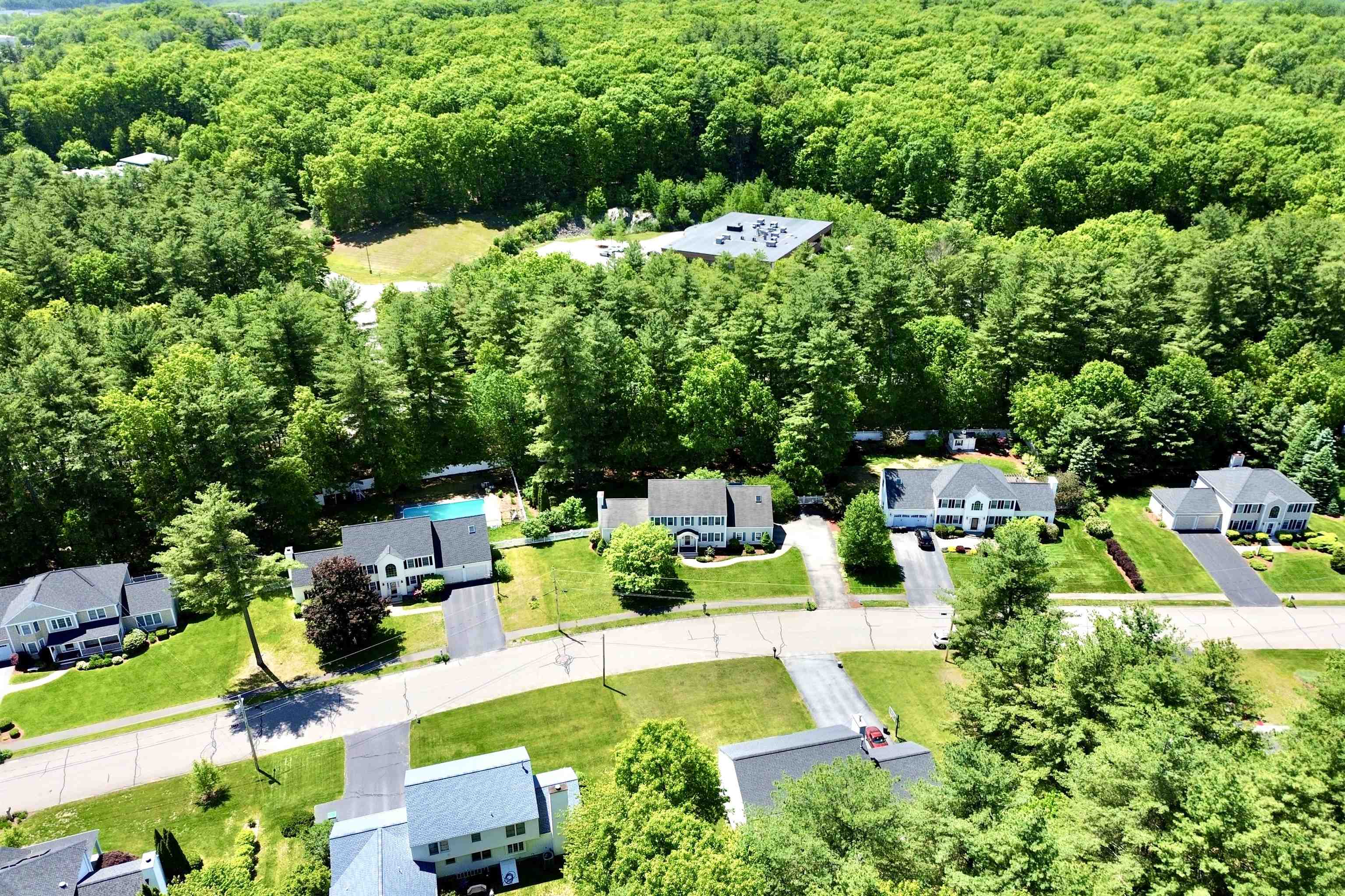 8 Sandstone Drive