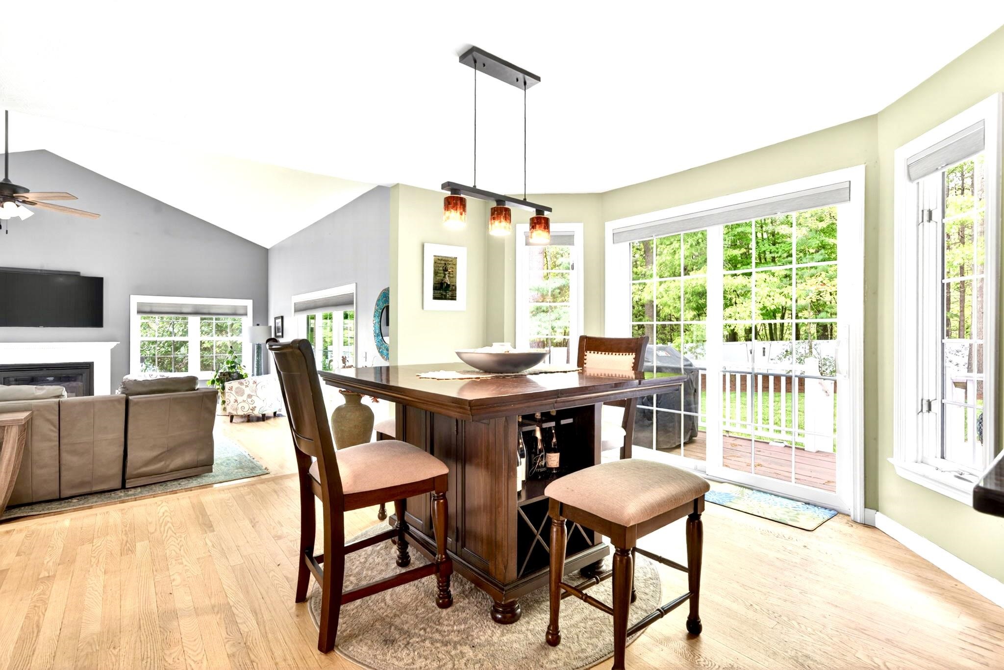 8 Sandstone Drive