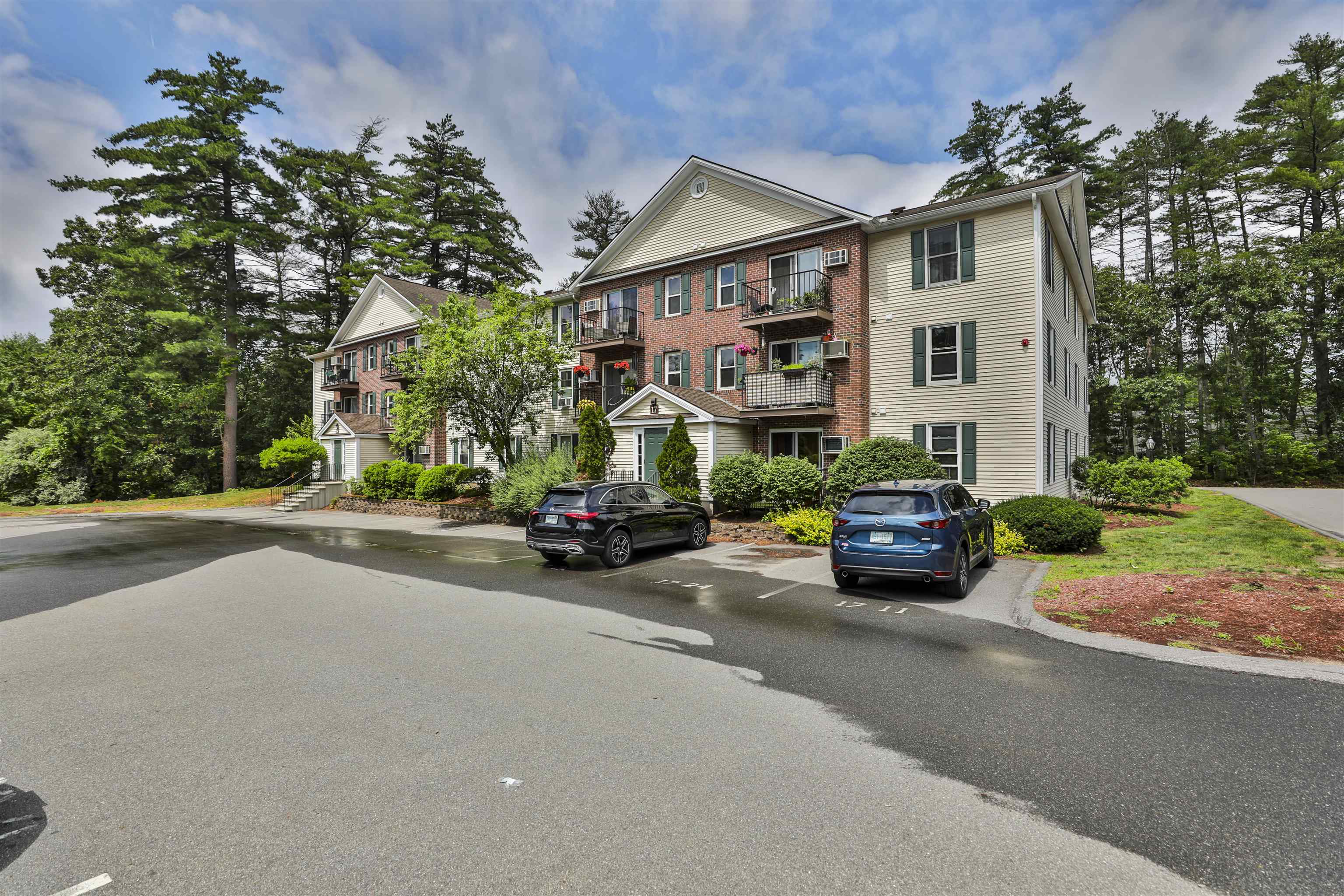 19-32 Kimberly Drive