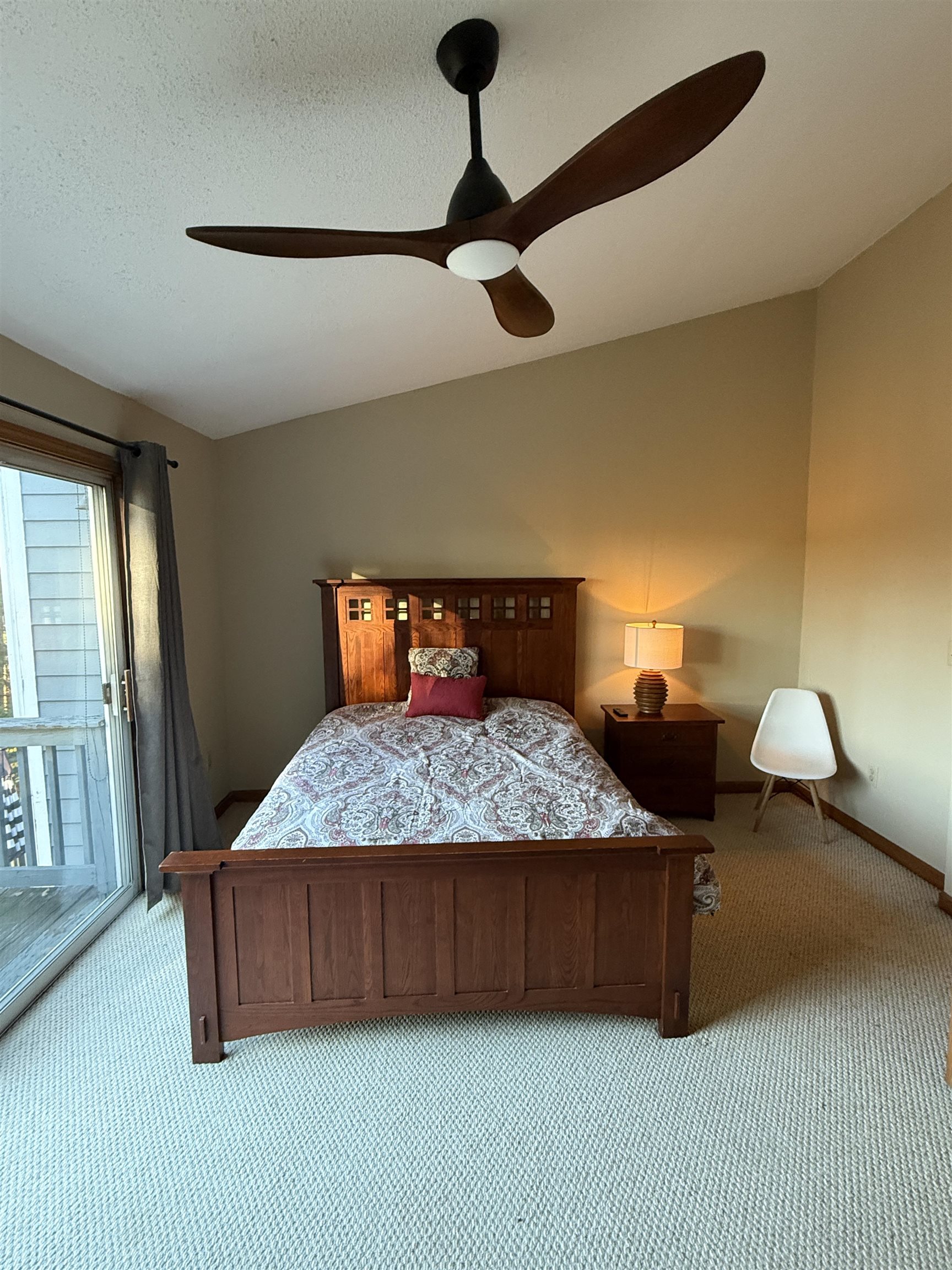 25 Apple Lane Unit: B