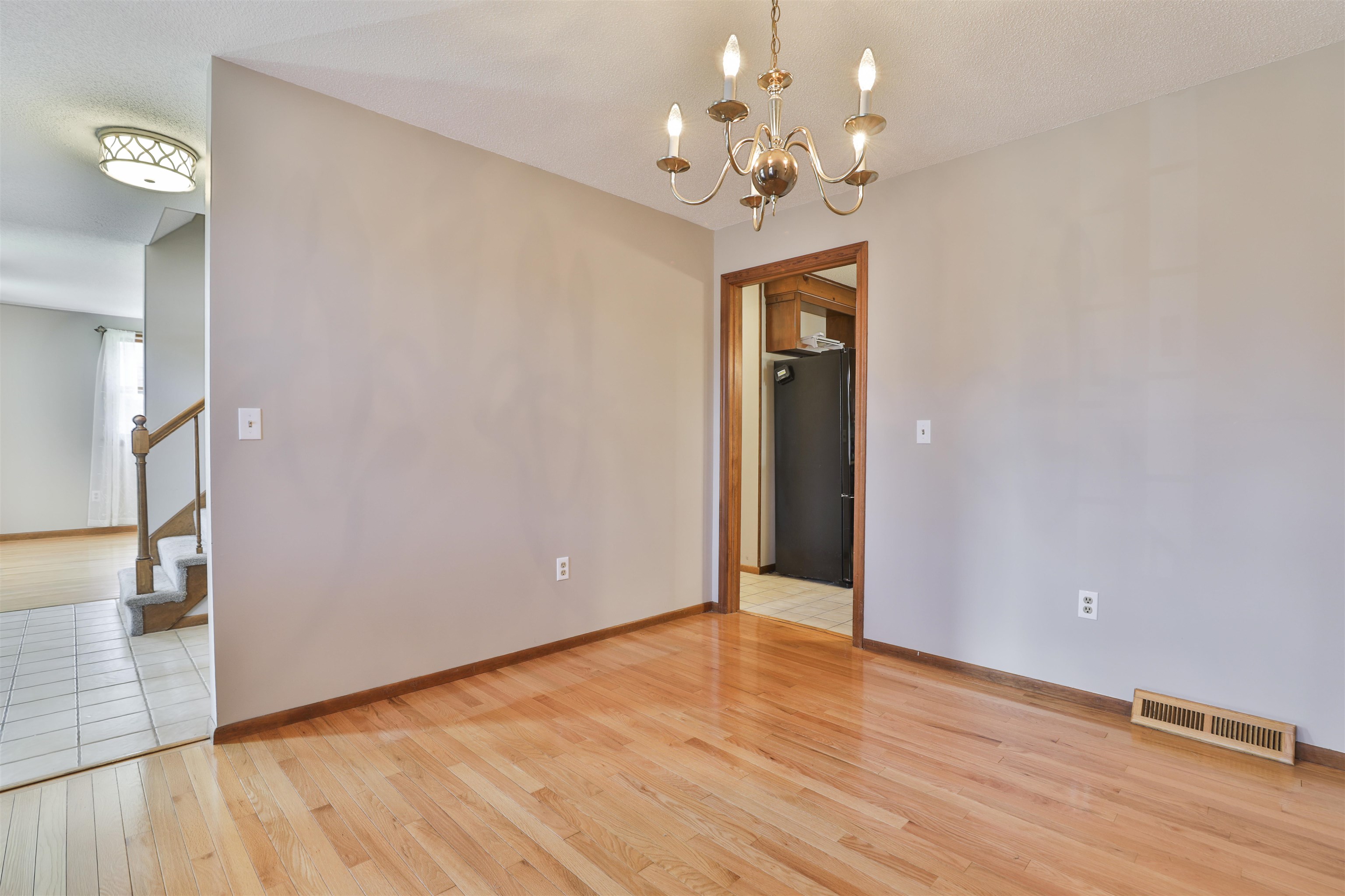28 Danbury Road