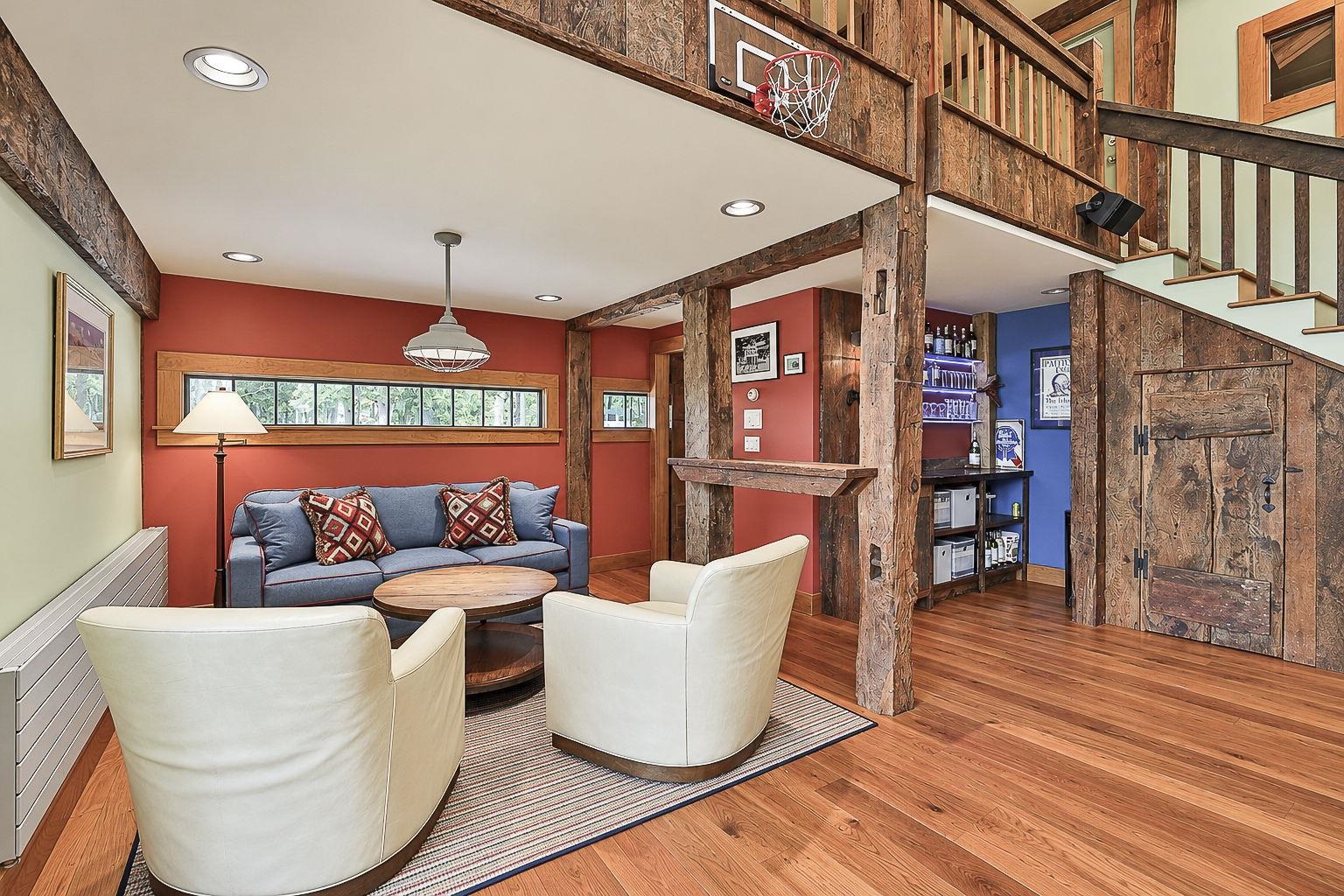 2541 Old Parade Road