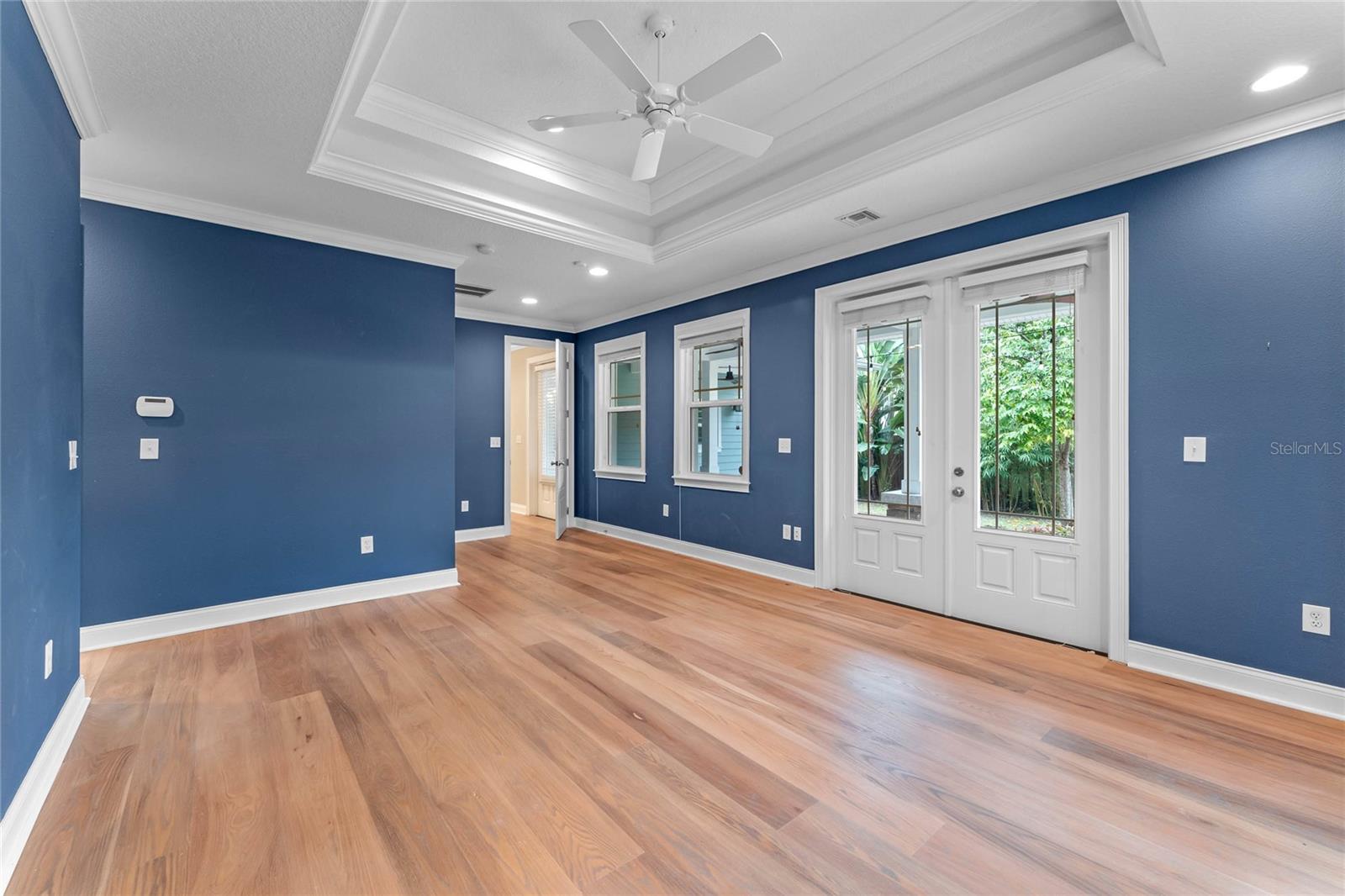 2120 VIVADA ST