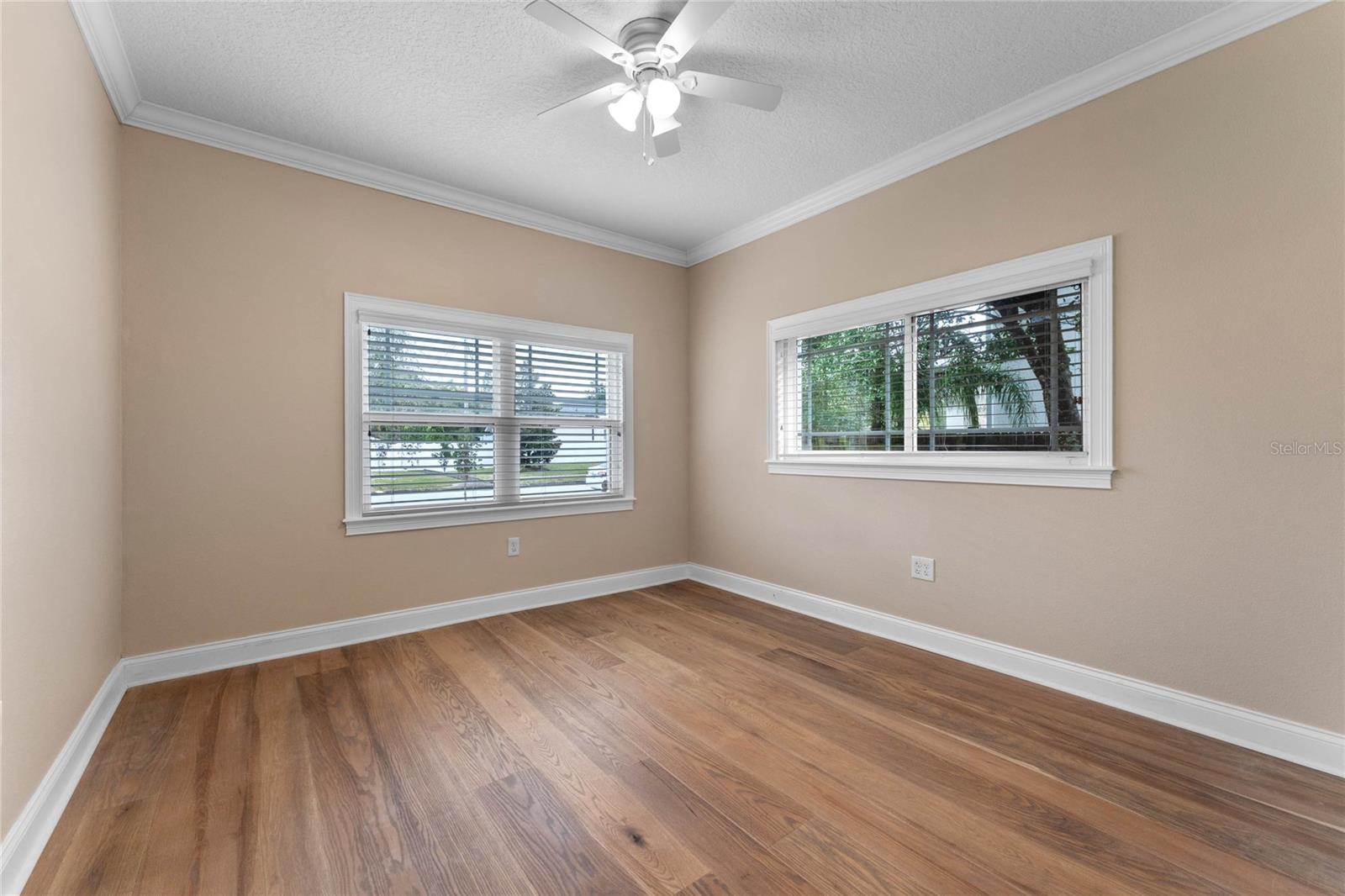 2120 VIVADA ST