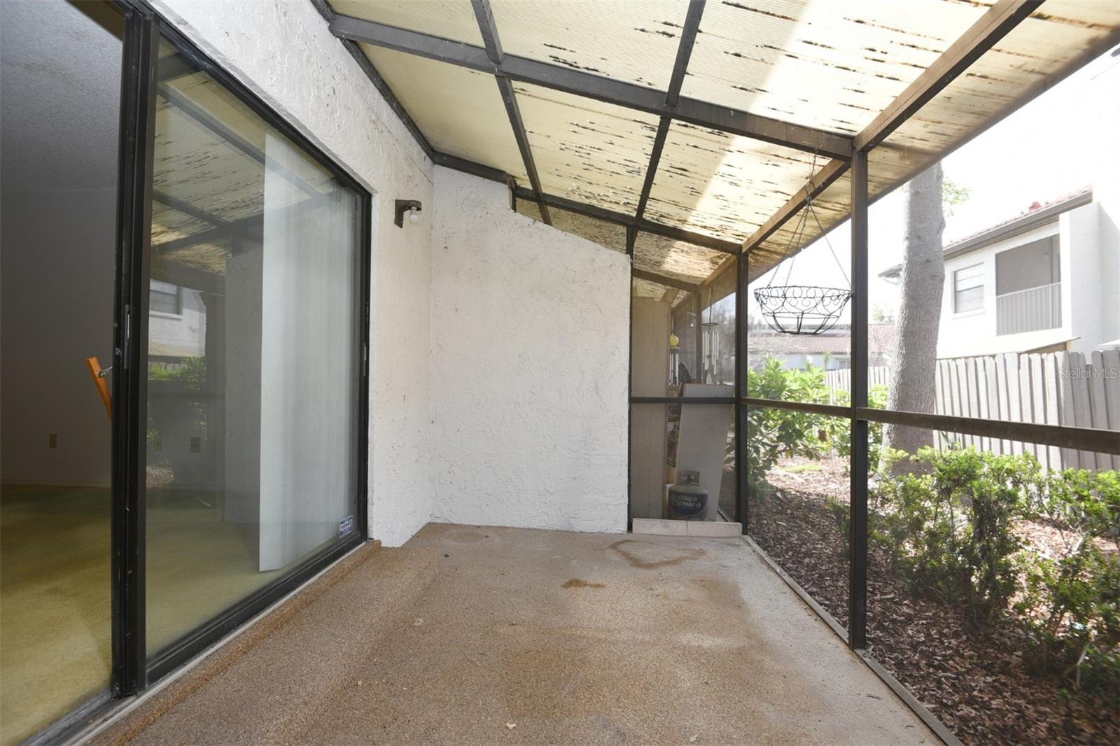 230 KILLARNEY BAY CT #3