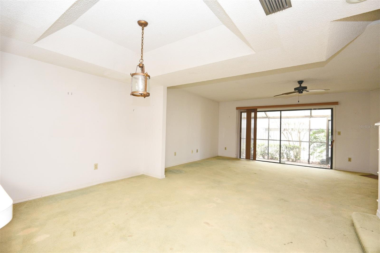 230 KILLARNEY BAY CT #3