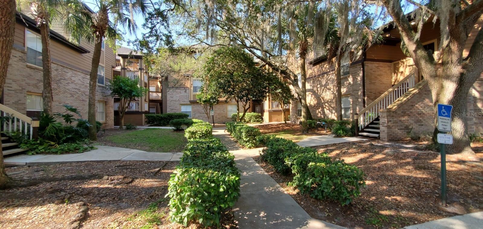 486 N PIN OAK PL #316