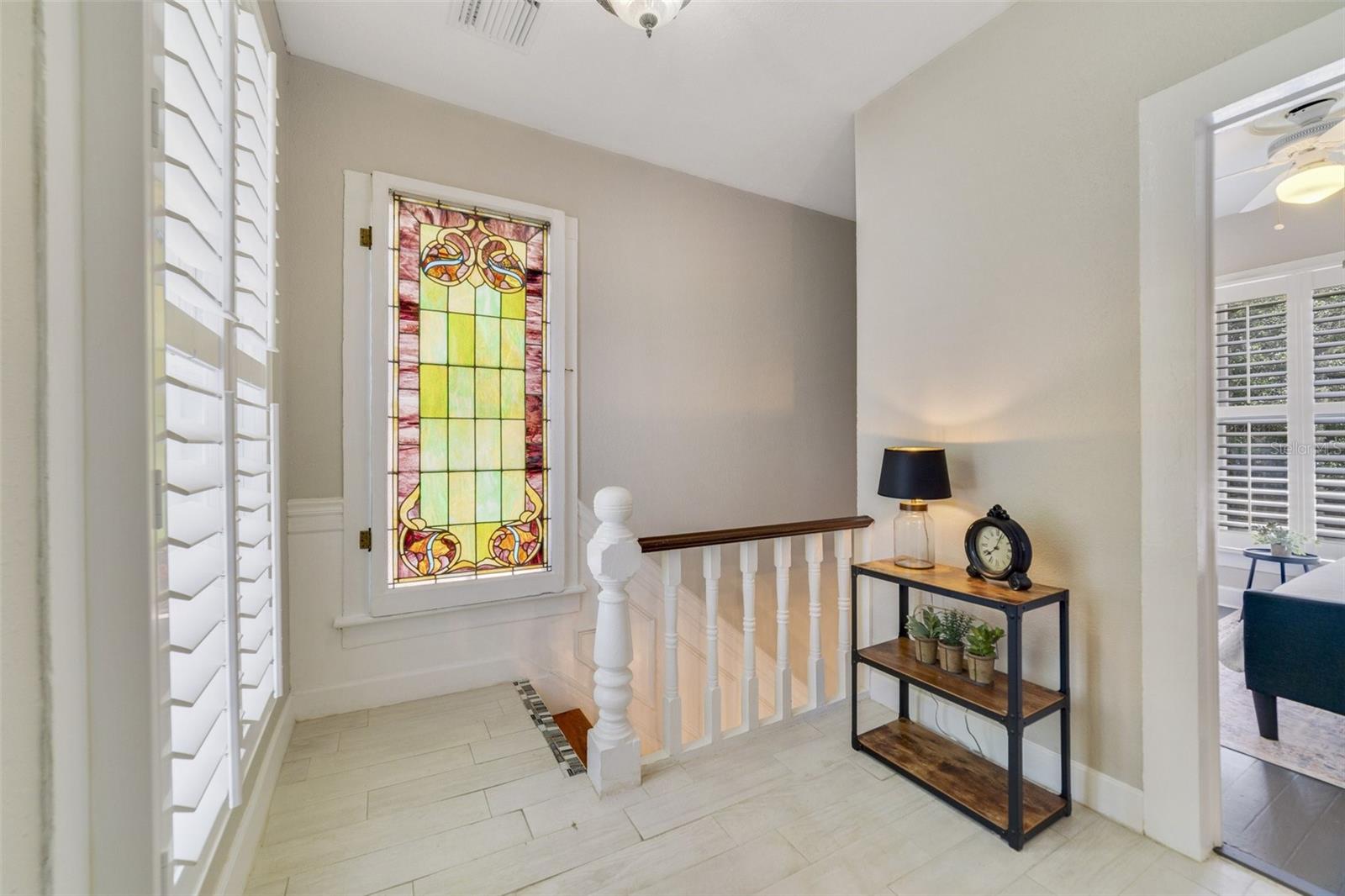 211 S ELM AVE