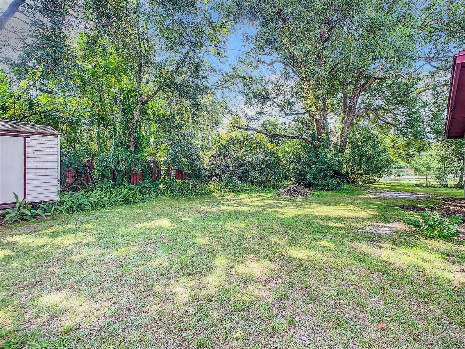 141 PINECREST DR