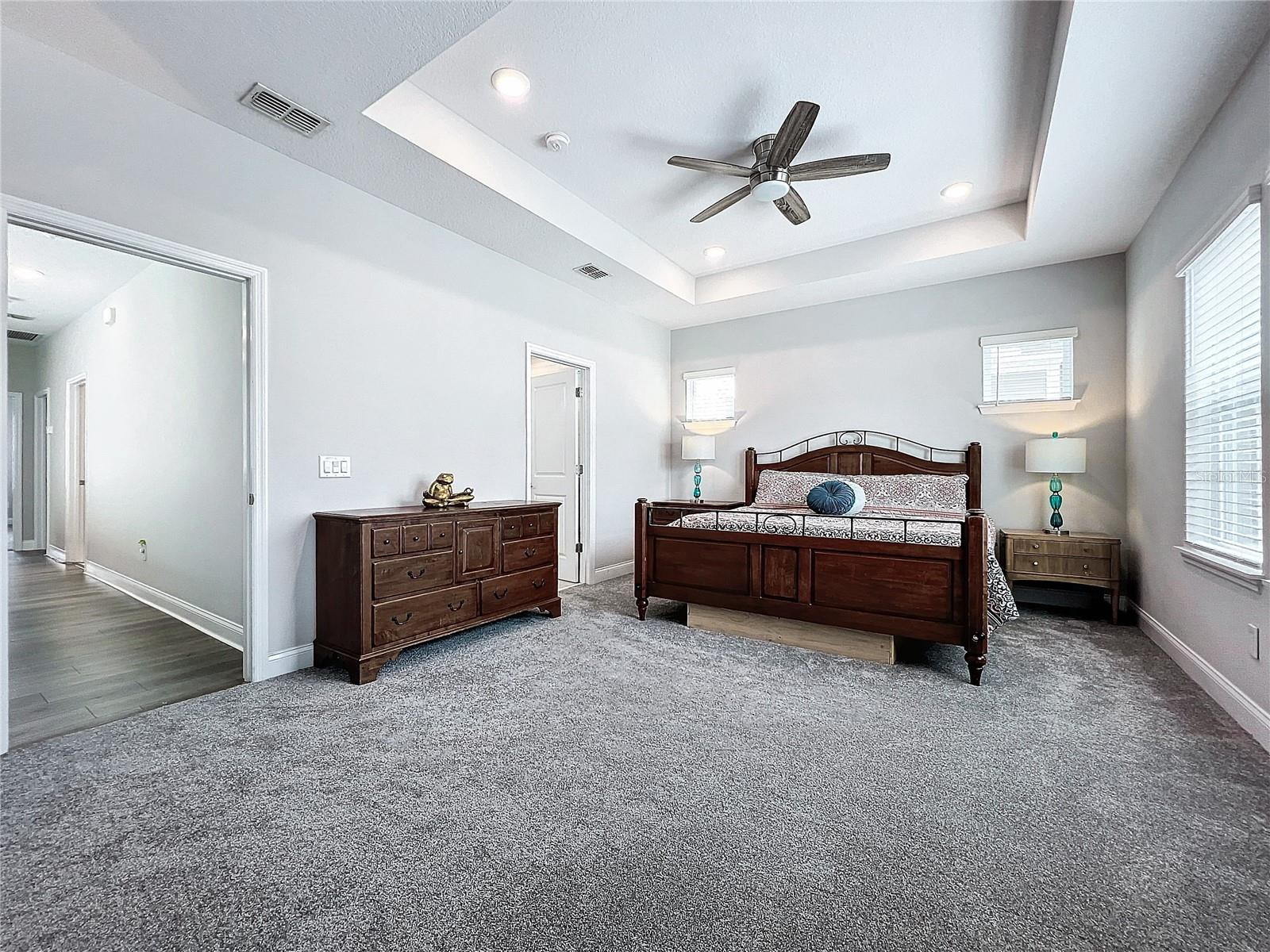 565 WISHBONE LN