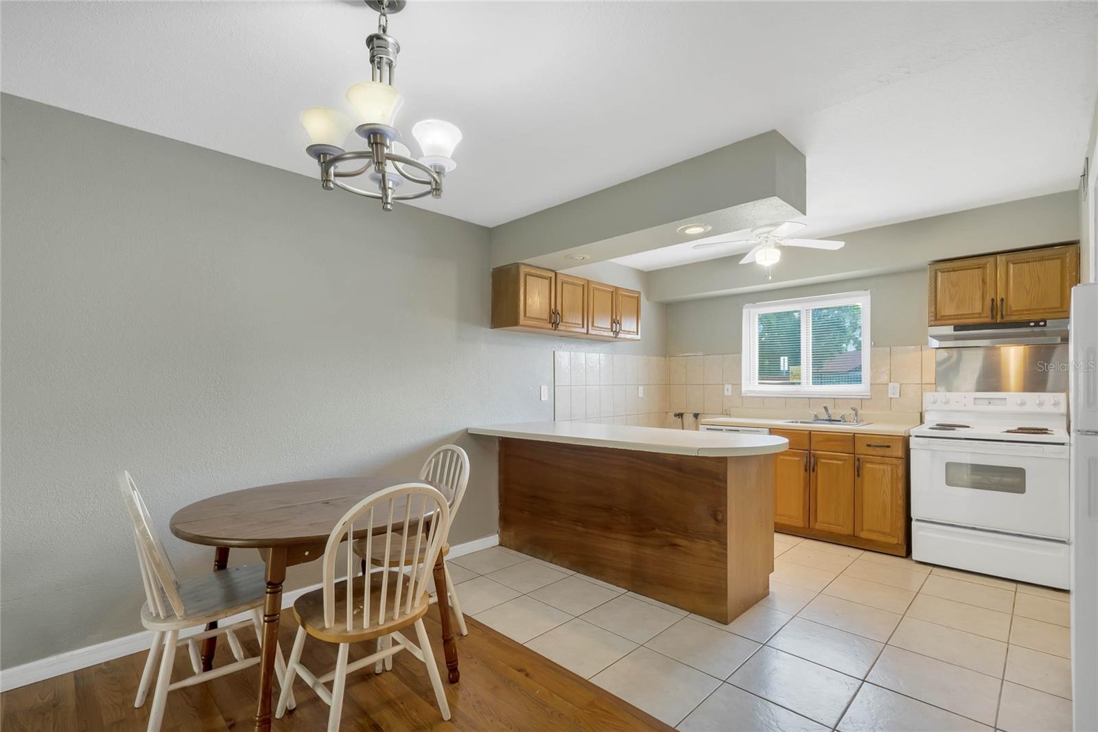 1000 LAKE OF THE WOODS BLVD #105A