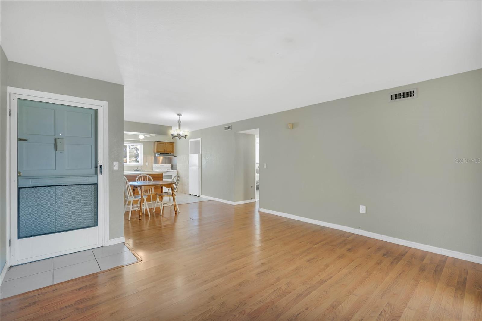 1000 LAKE OF THE WOODS BLVD #105A