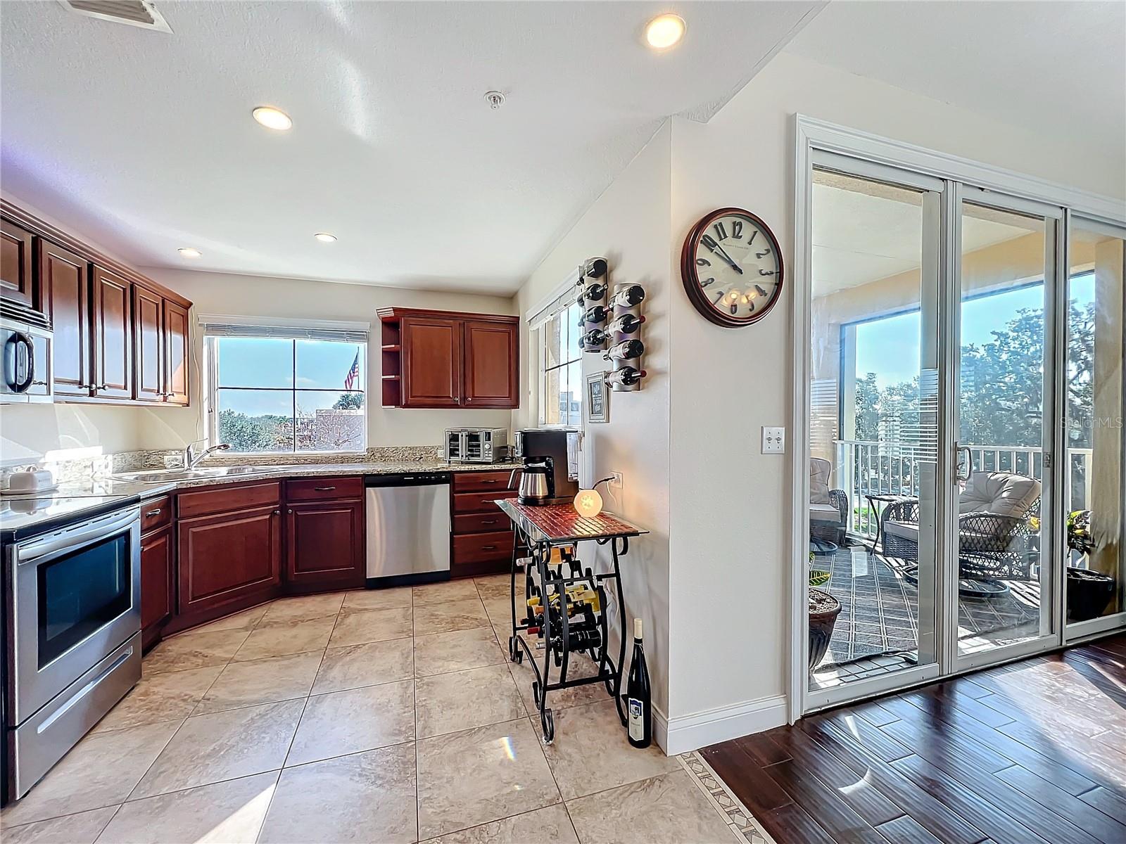 225 W SEMINOLE BLVD #314