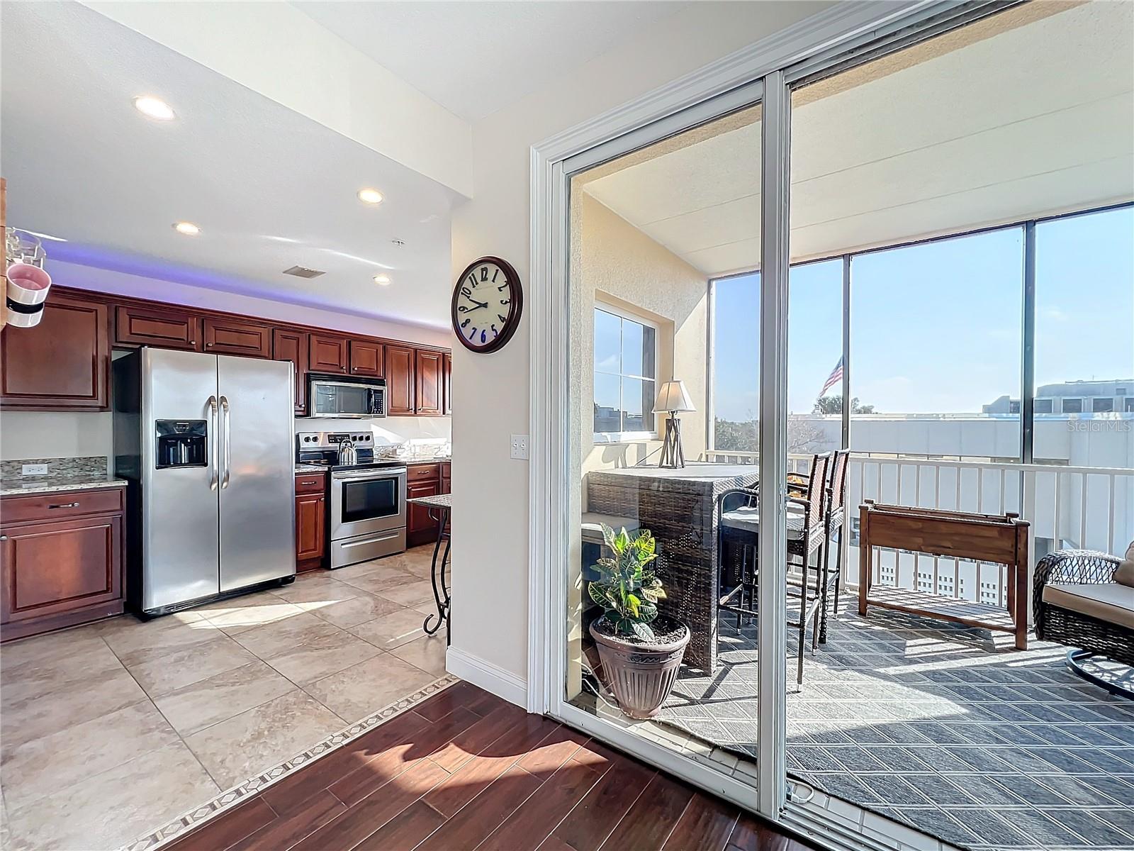 225 W SEMINOLE BLVD #314