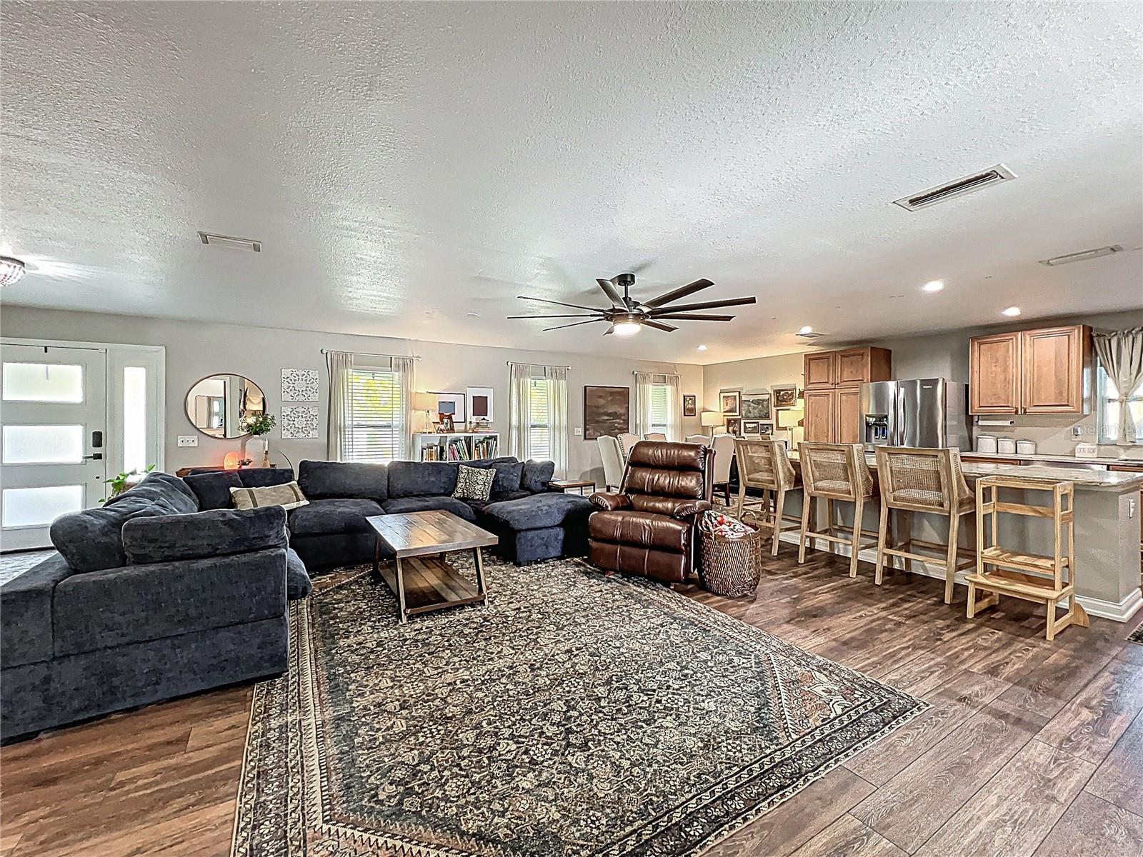210 CARRIAGE HILL DR