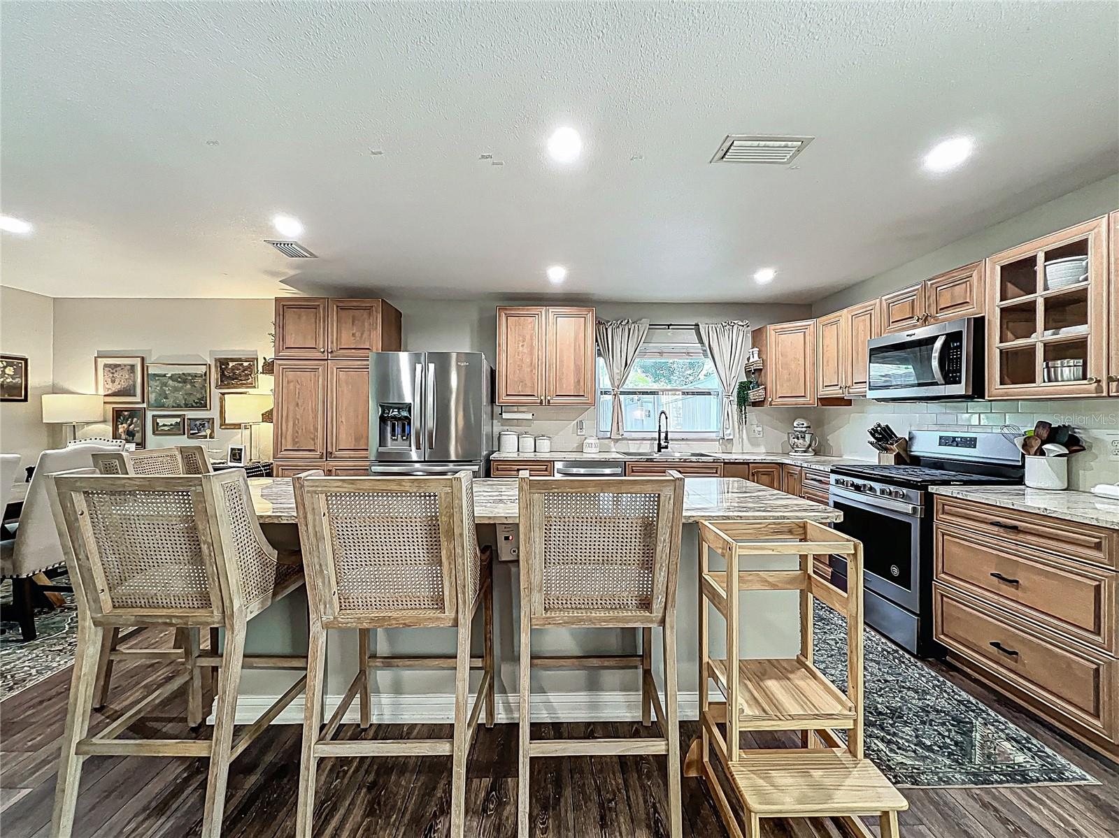 210 CARRIAGE HILL DR