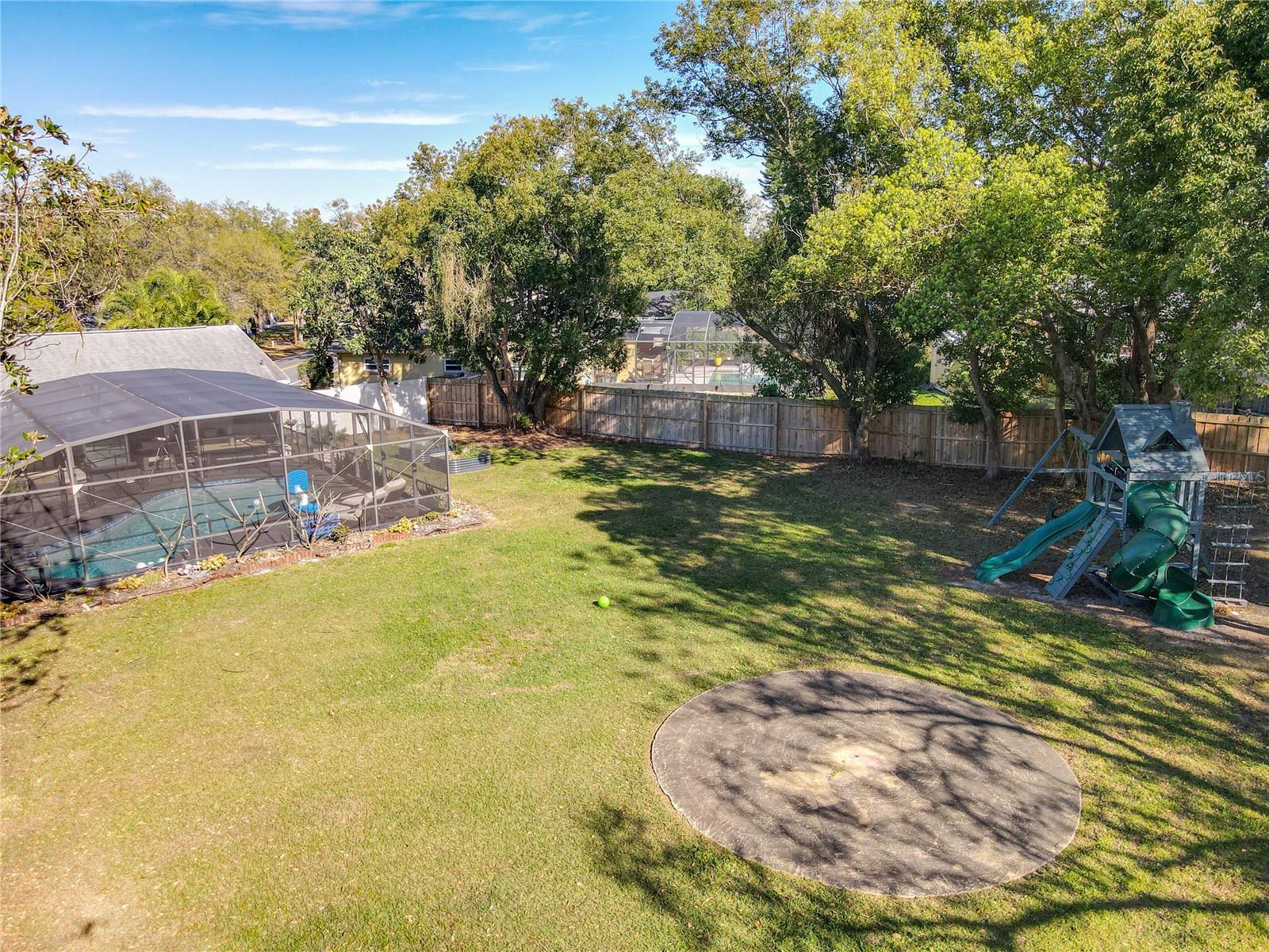 210 CARRIAGE HILL DR