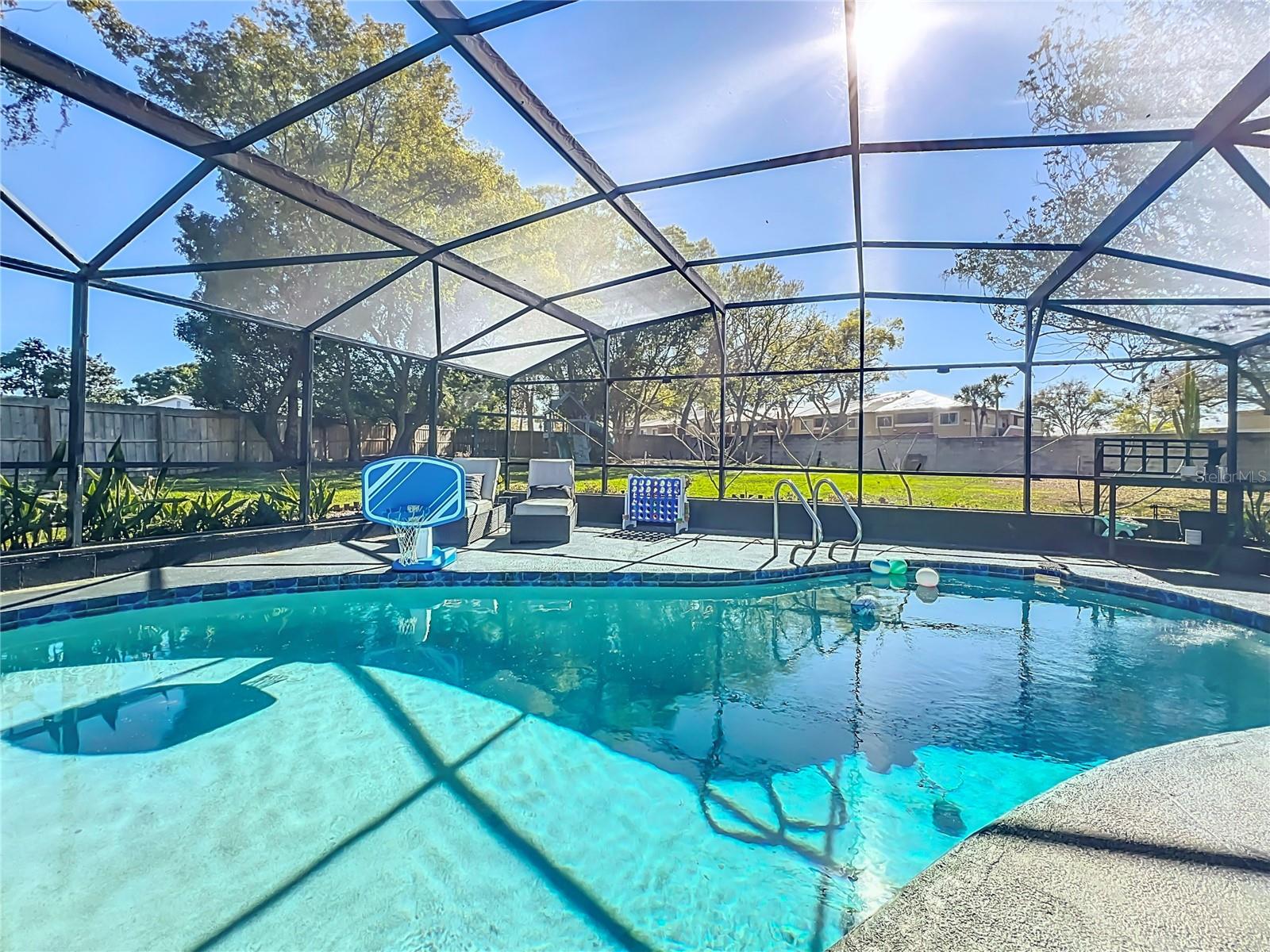 210 CARRIAGE HILL DR