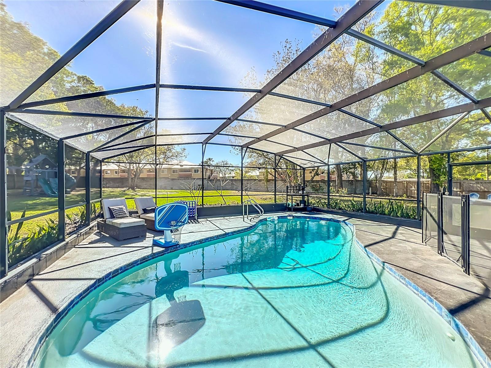 210 CARRIAGE HILL DR