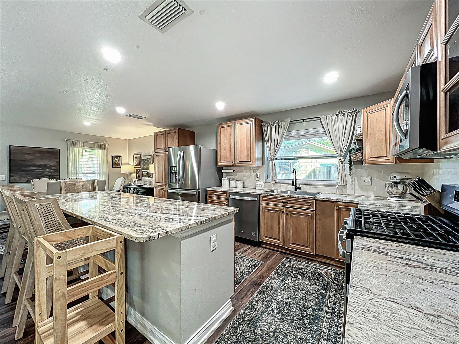 210 CARRIAGE HILL DR