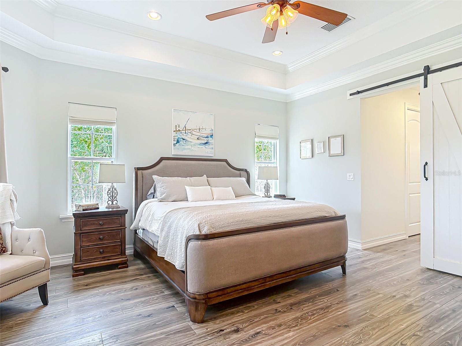 1271 THOROUGHBRED TRL