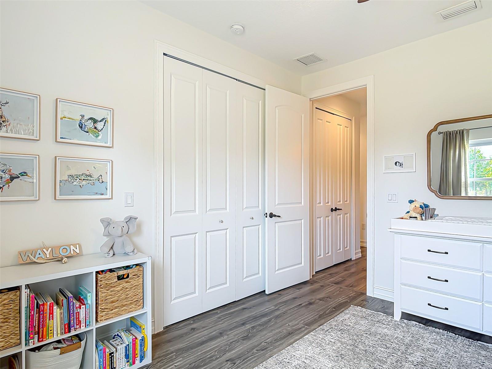 1271 THOROUGHBRED TRL