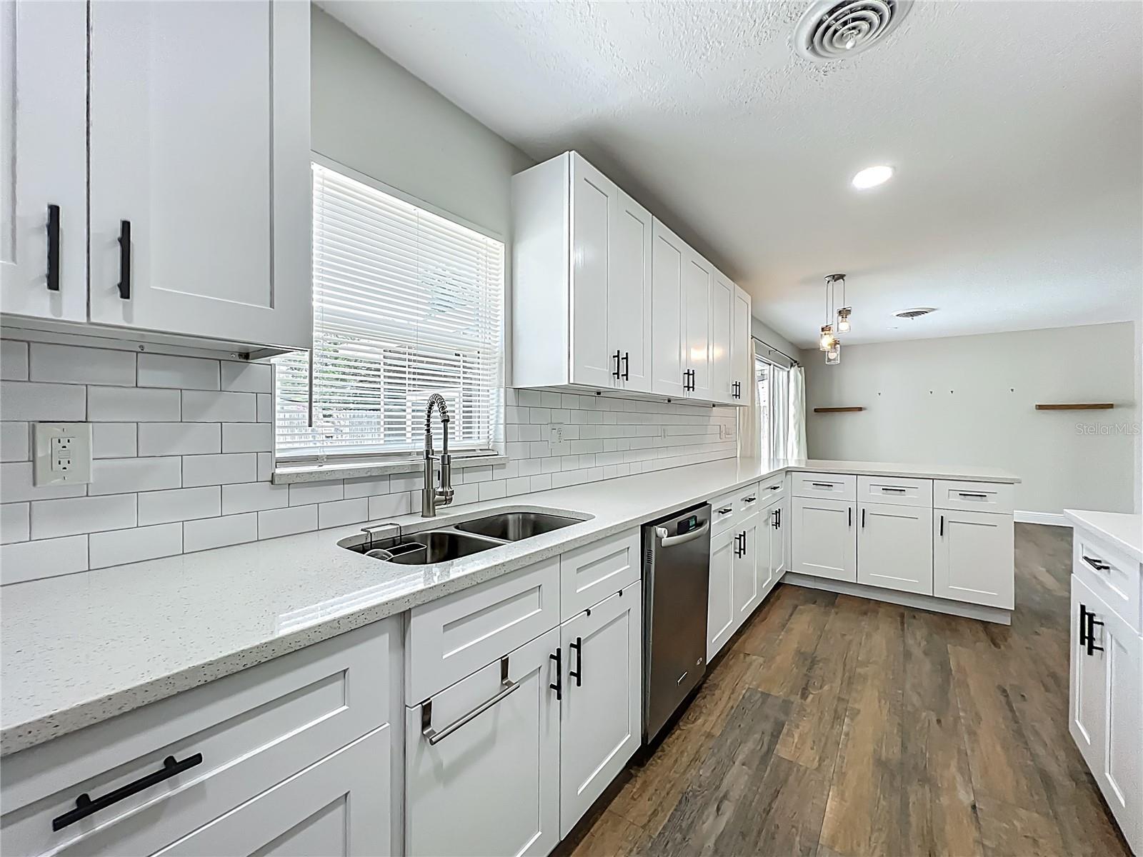 2907 CONWAY GARDENS RD
