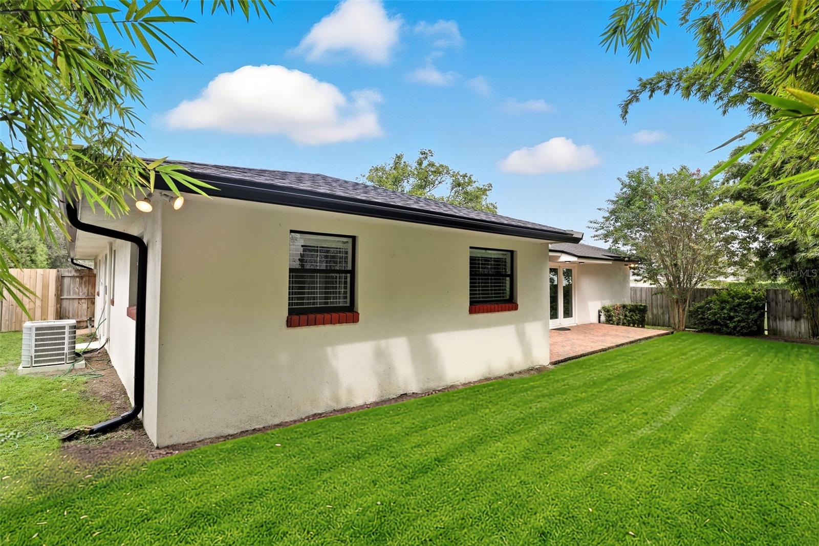 630 NORTHWOOD CIR