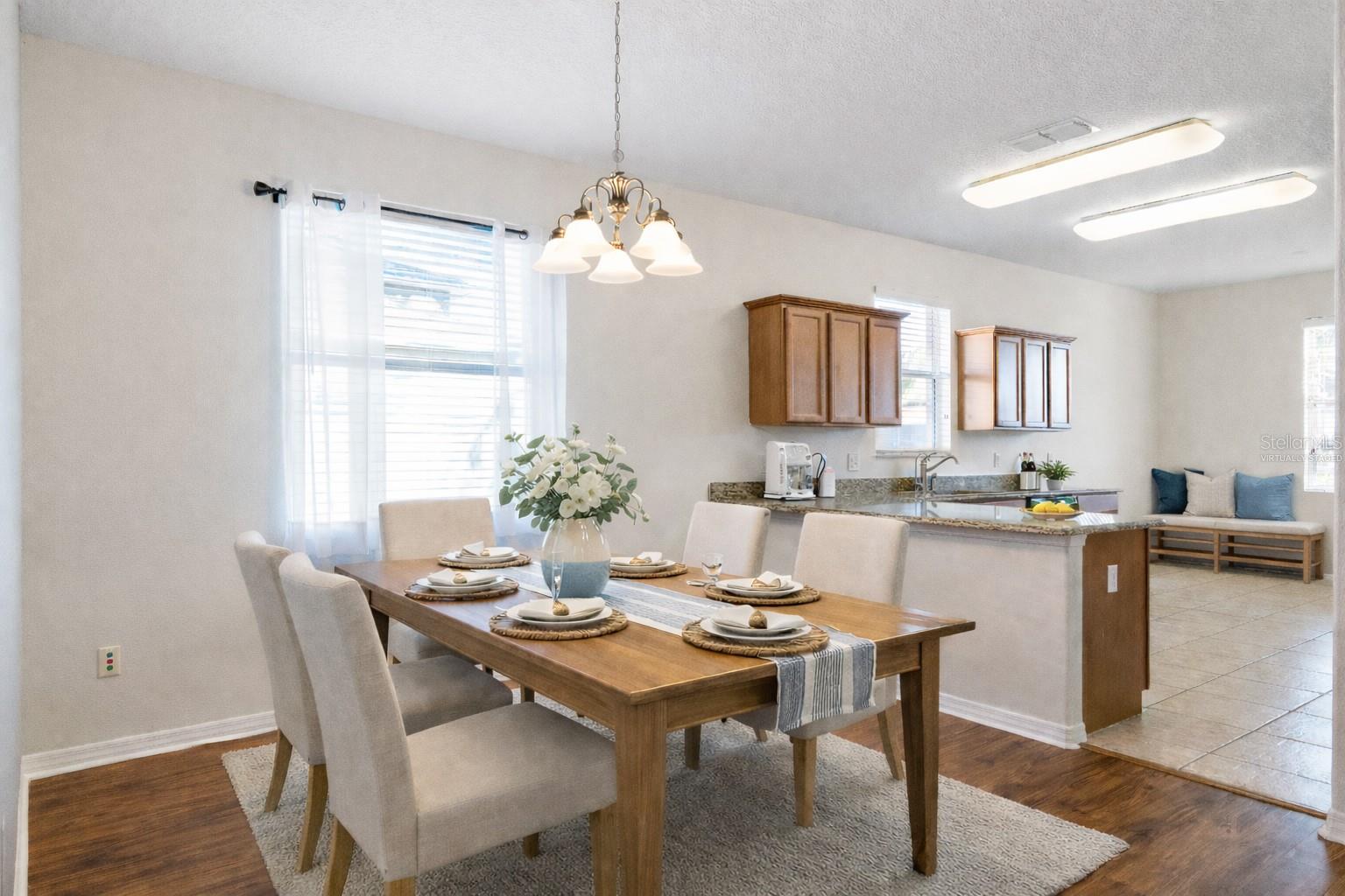 337 BELLA ROSA CIR