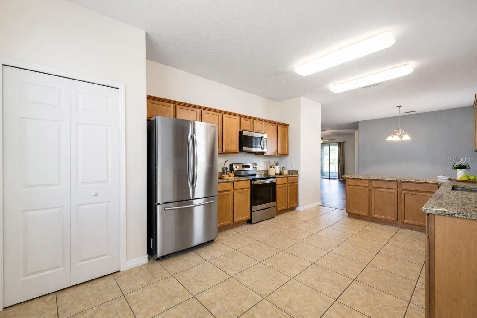 337 BELLA ROSA CIR