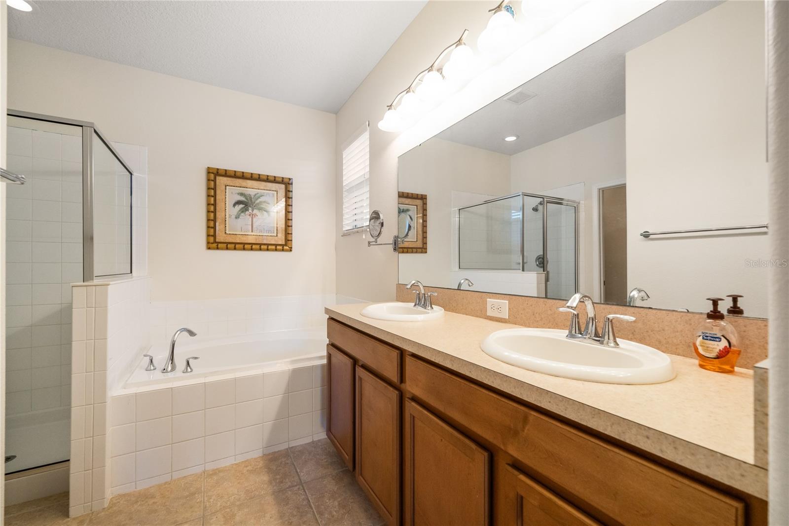 337 BELLA ROSA CIR
