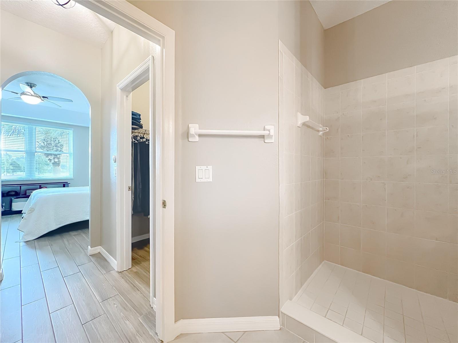 9417 MYRTLE CREEK LN #609