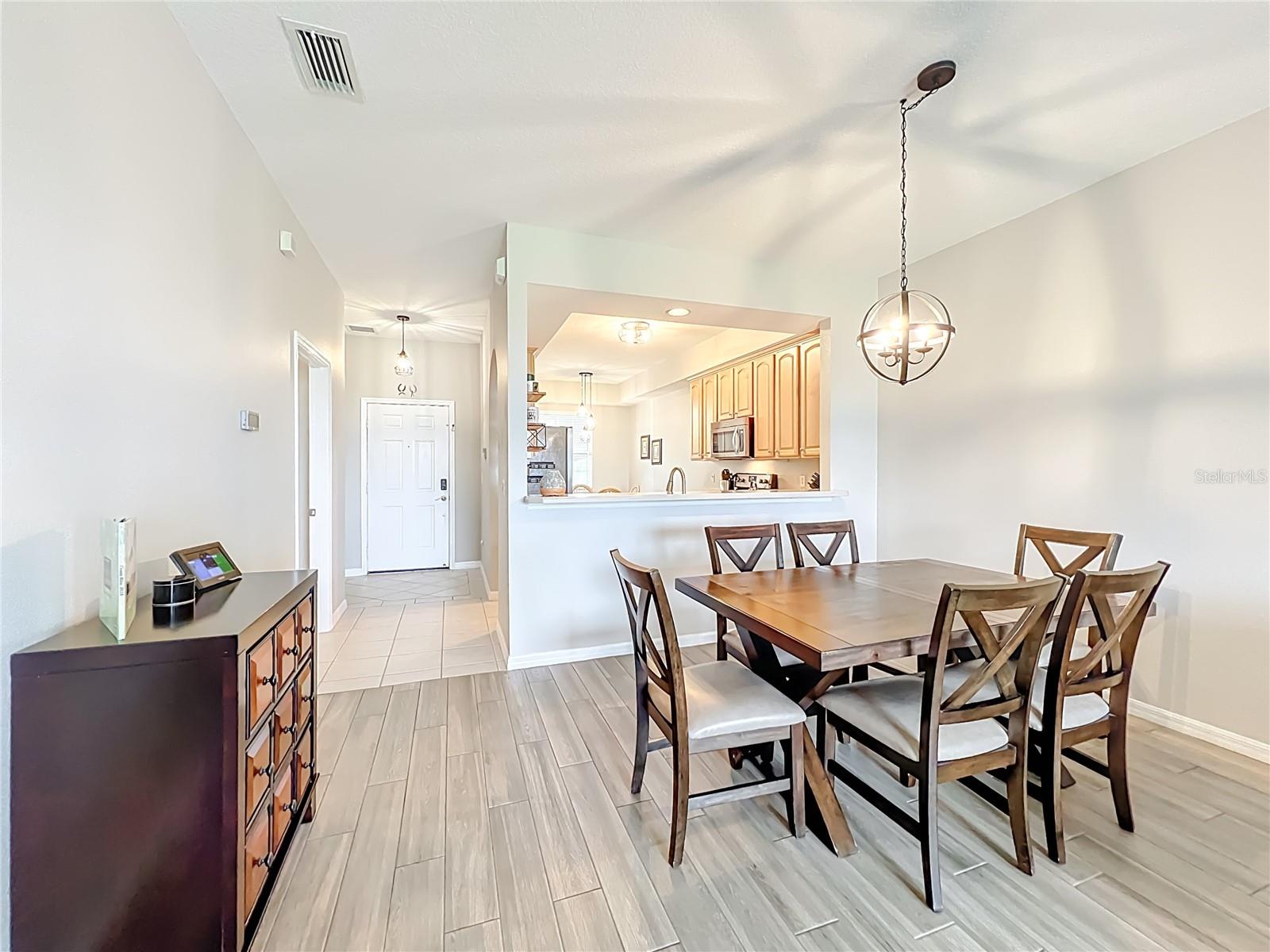 9417 MYRTLE CREEK LN #609