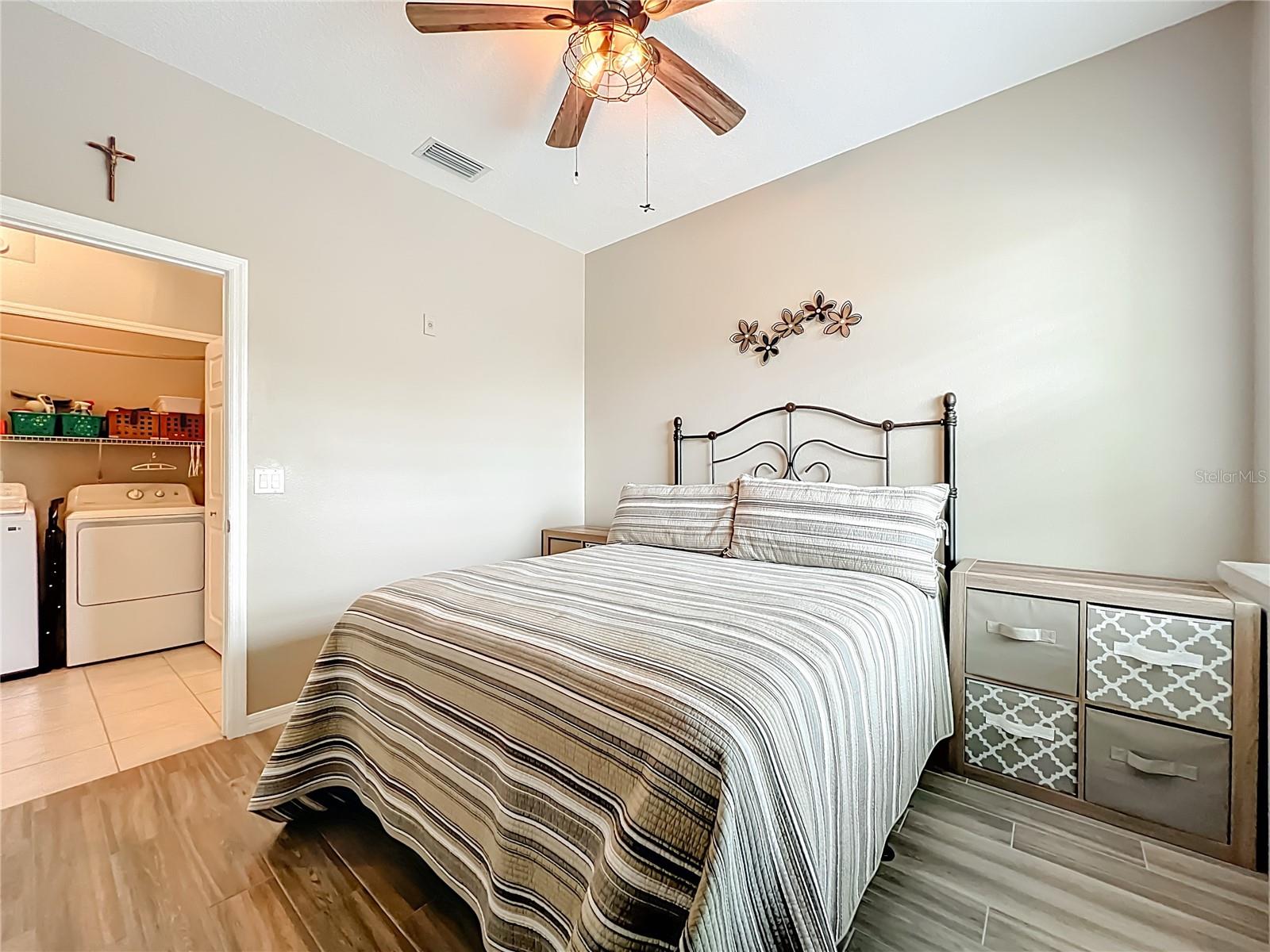 9417 MYRTLE CREEK LN #609