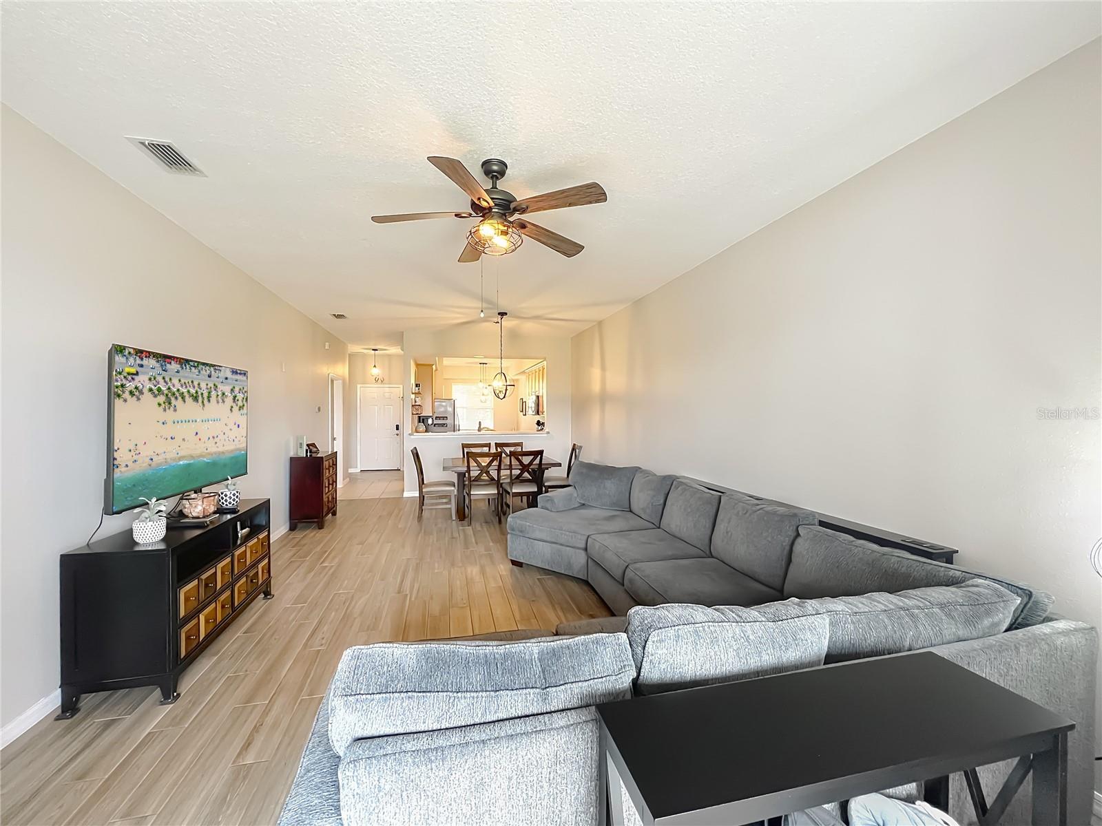 9417 MYRTLE CREEK LN #609