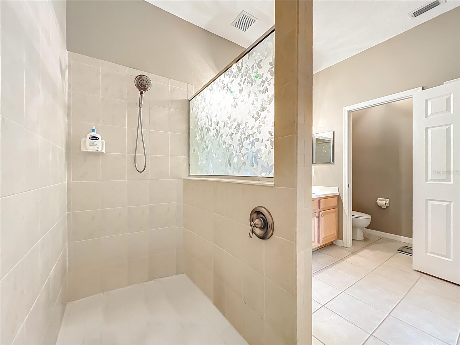 9417 MYRTLE CREEK LN #609