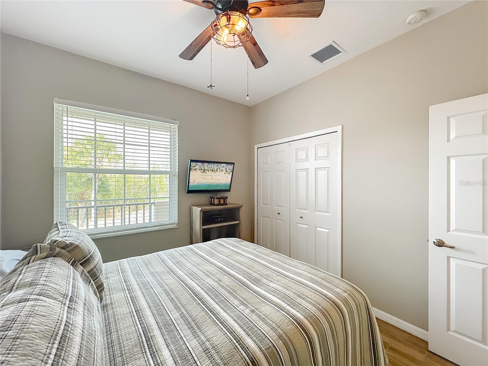 9417 MYRTLE CREEK LN #609