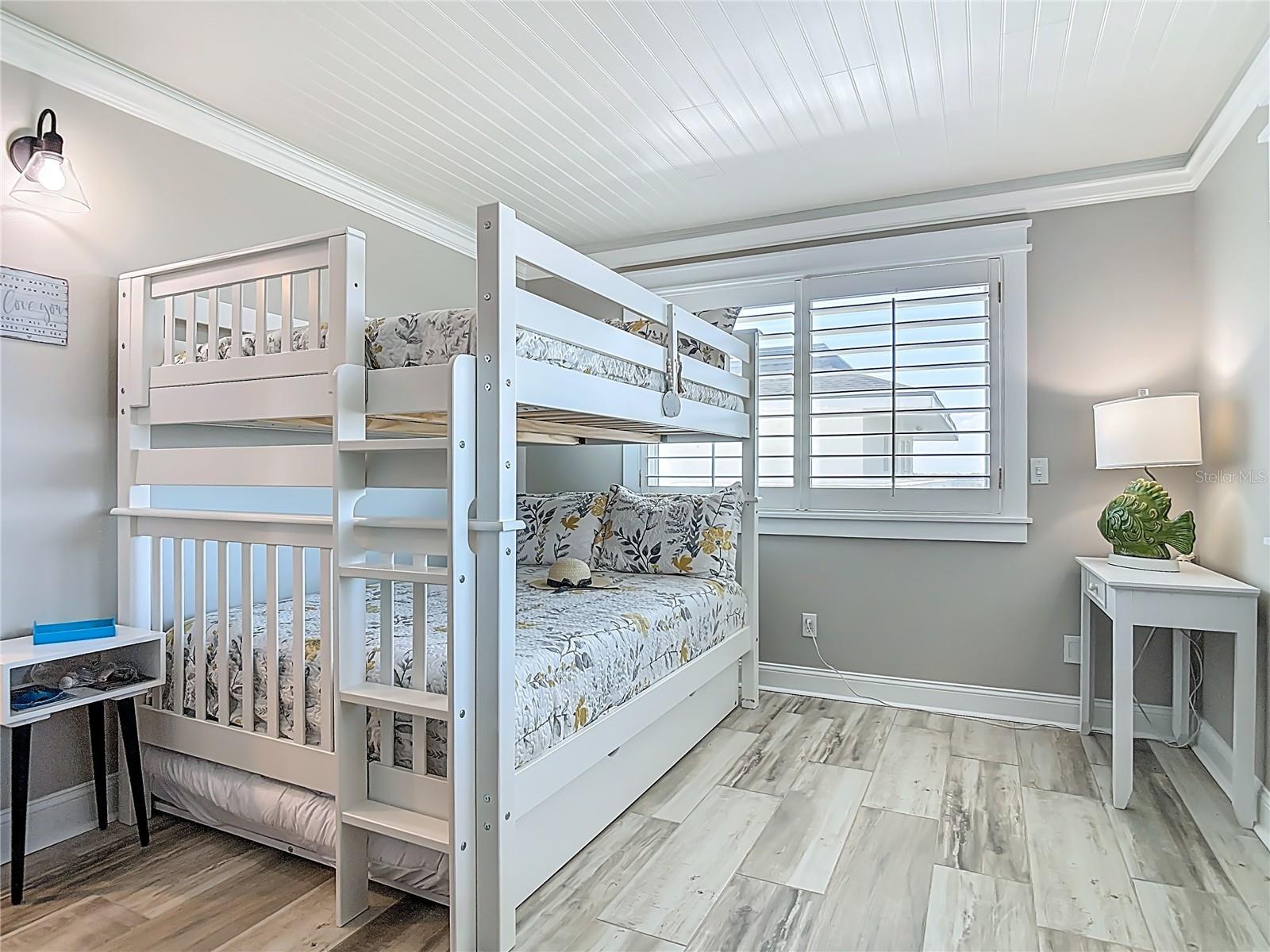 3510 S OCEAN SHORE BLVD #406