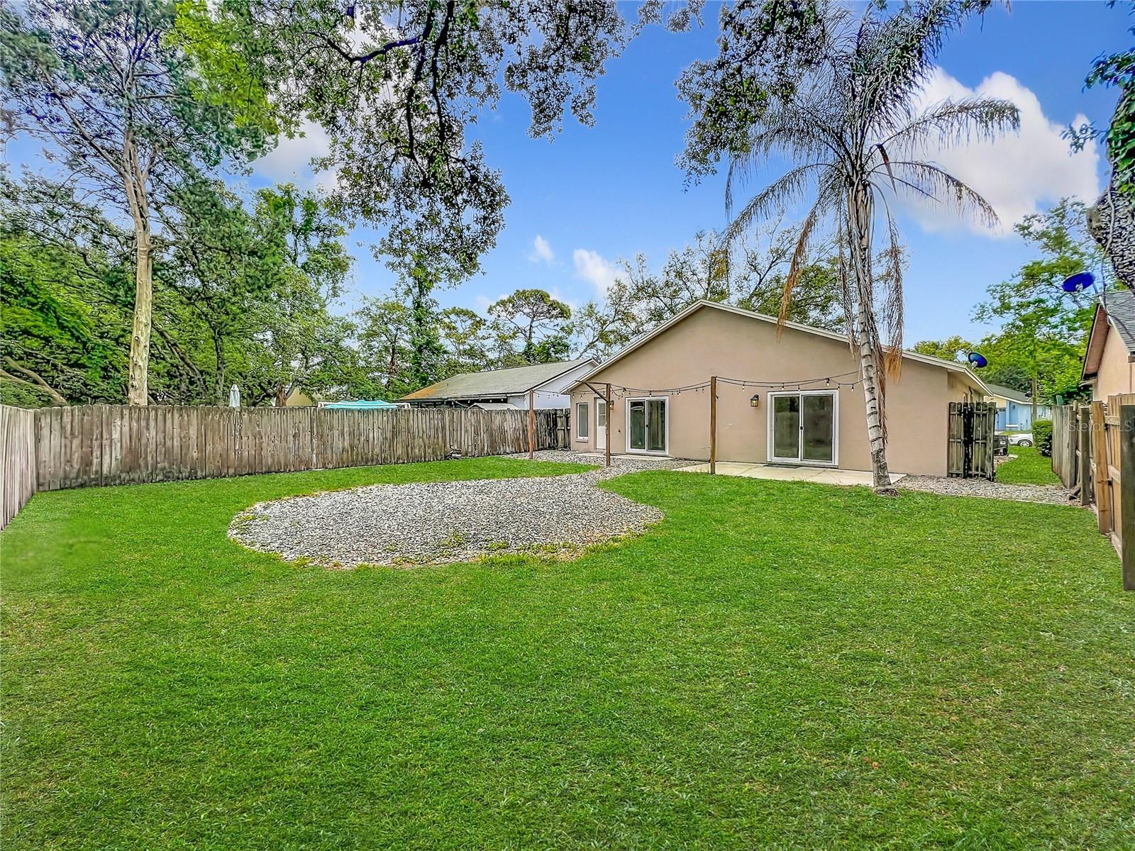 4061 BUGLERS REST PL