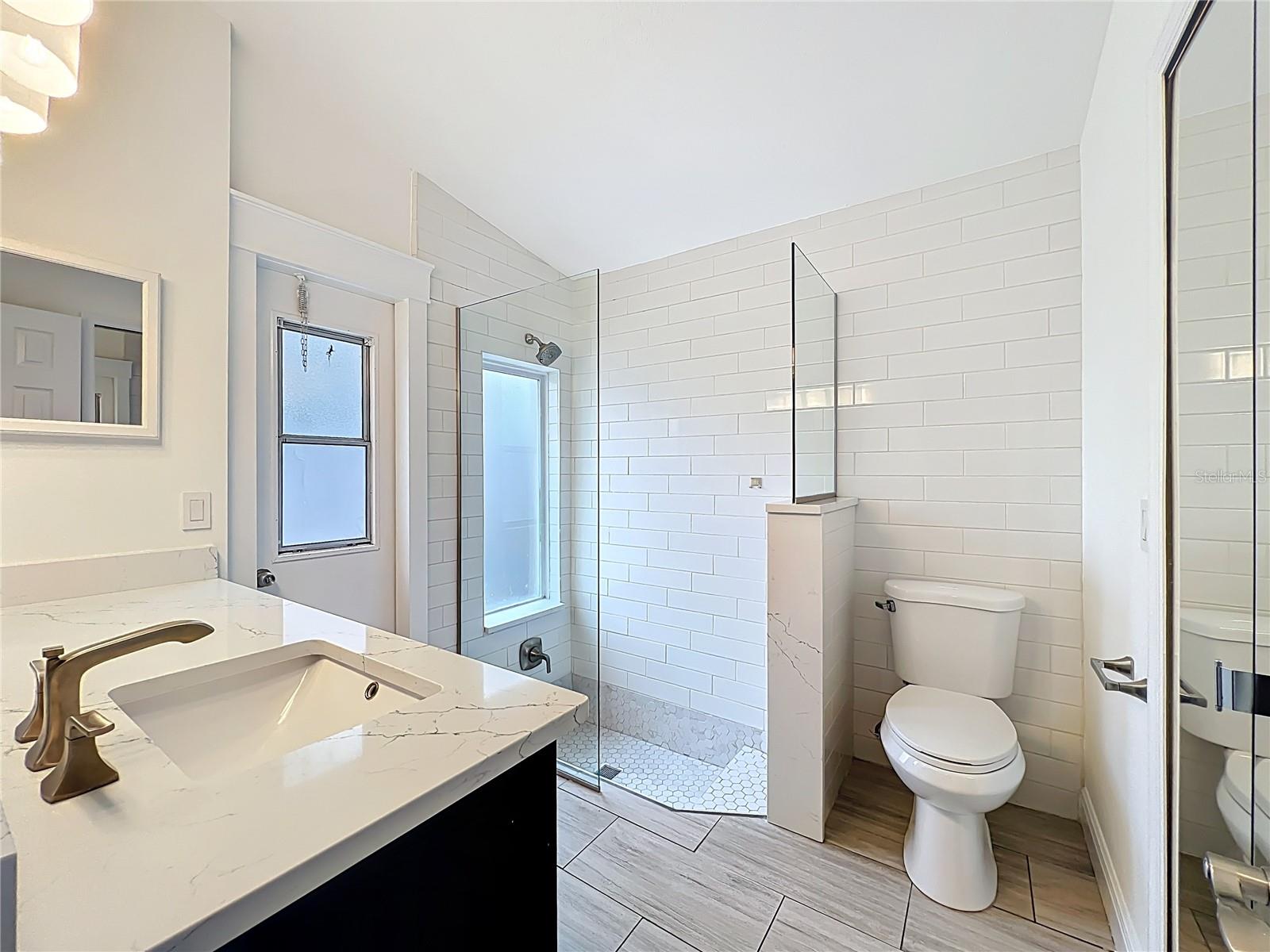 4061 BUGLERS REST PL